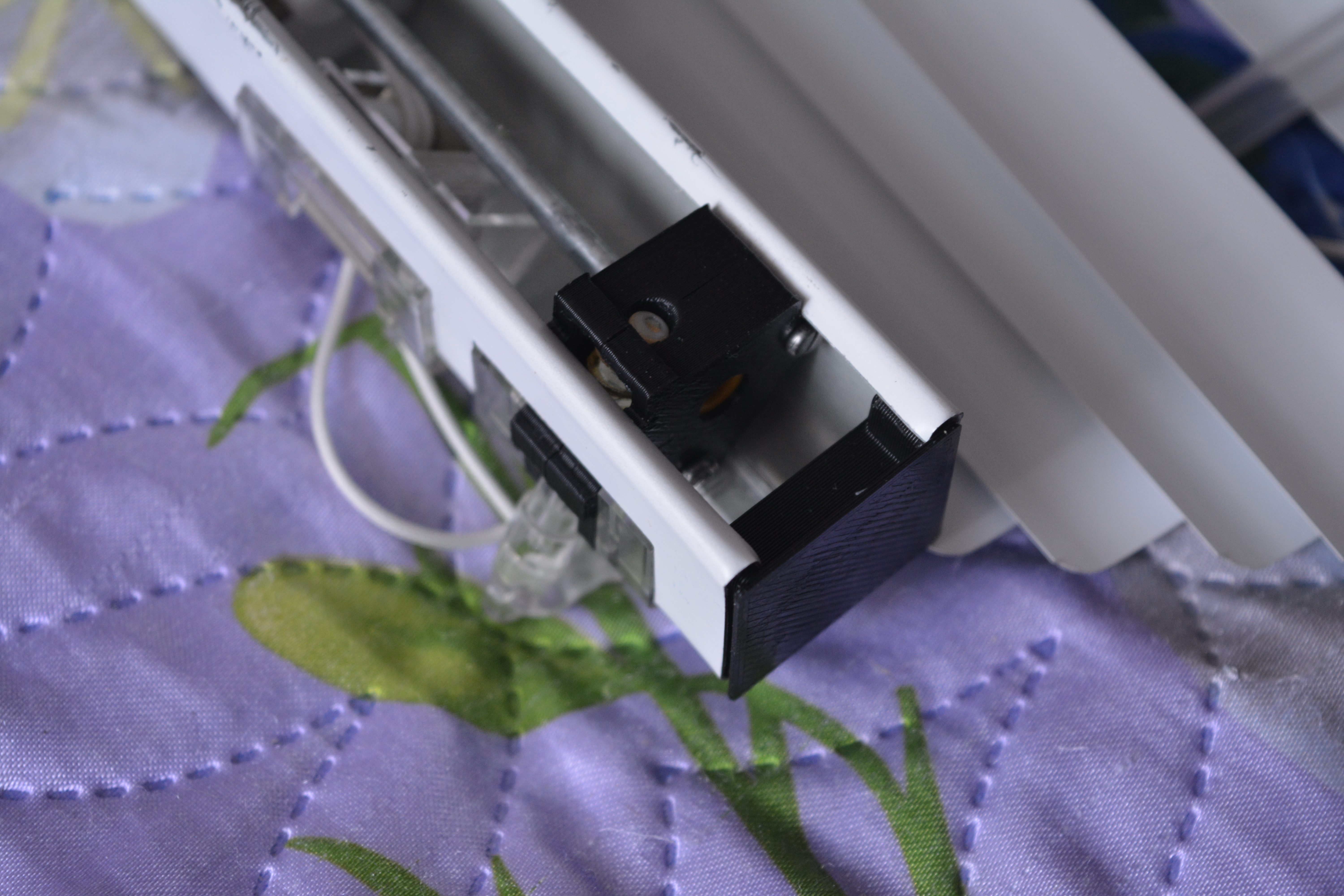 Kör mekanizma muhafazası ve tapası (Plastik Aparattır!!!)