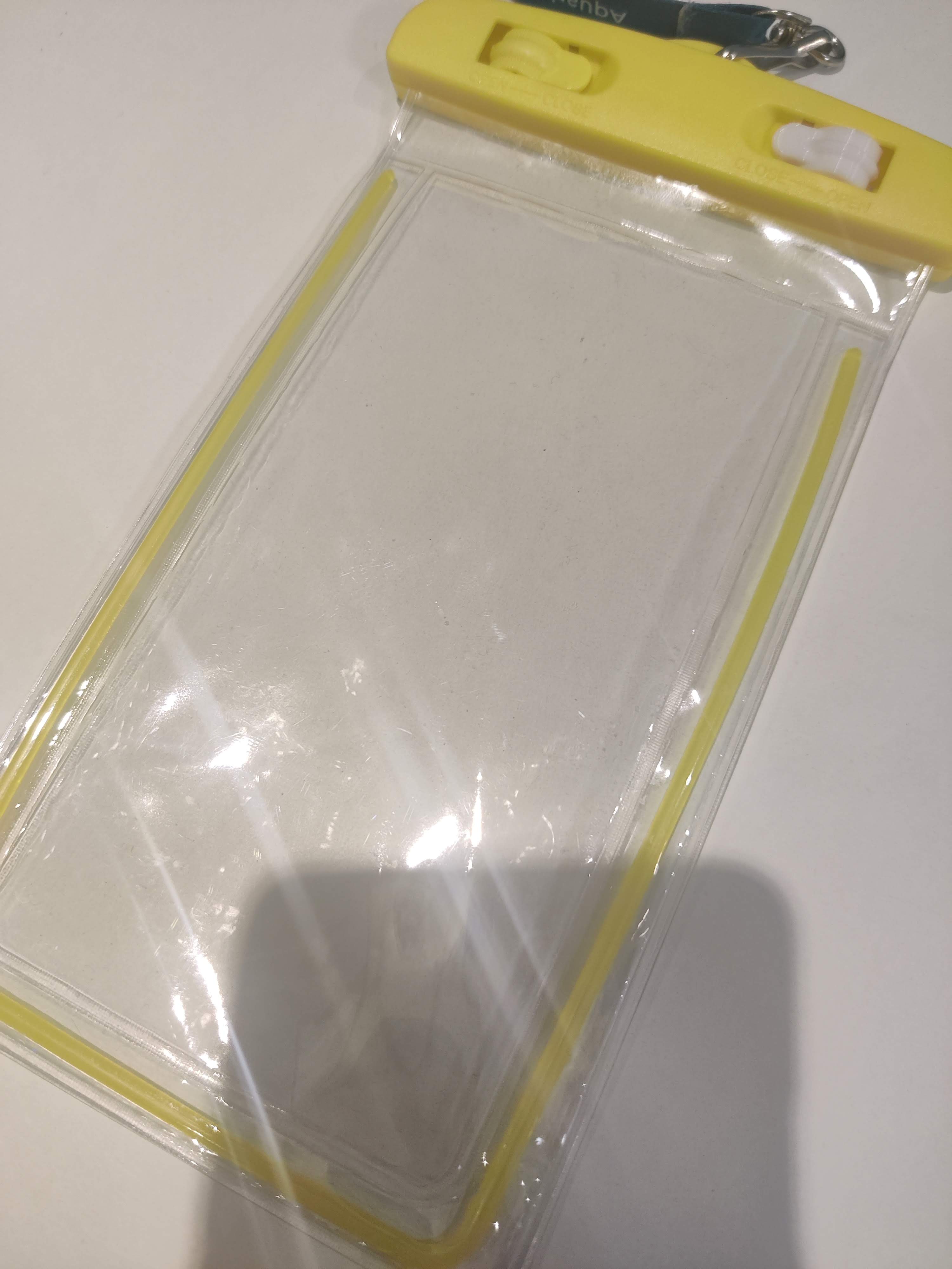Telefon için evrensel su geçirmez bir kapak için kale (Plastik Aparattır!!!)