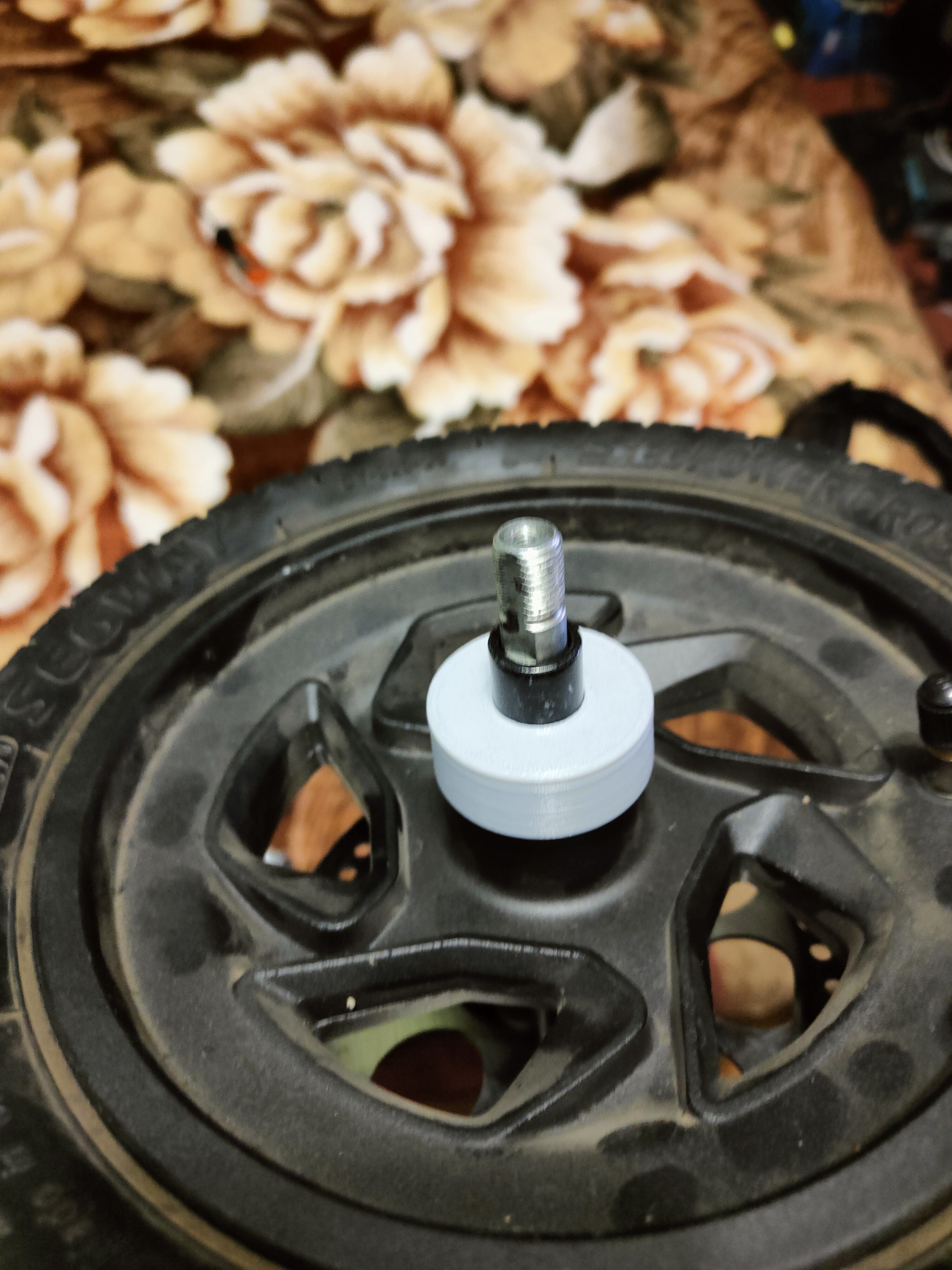 Ninebot P100 Ön tekerlek yataklarının korunması (Plastik Aparattır!!!)