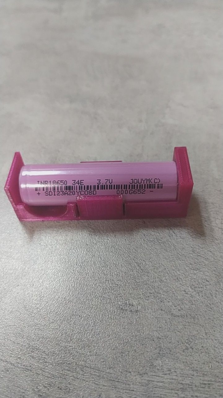 AKB 18650 (Plastik Aparattır!!!)