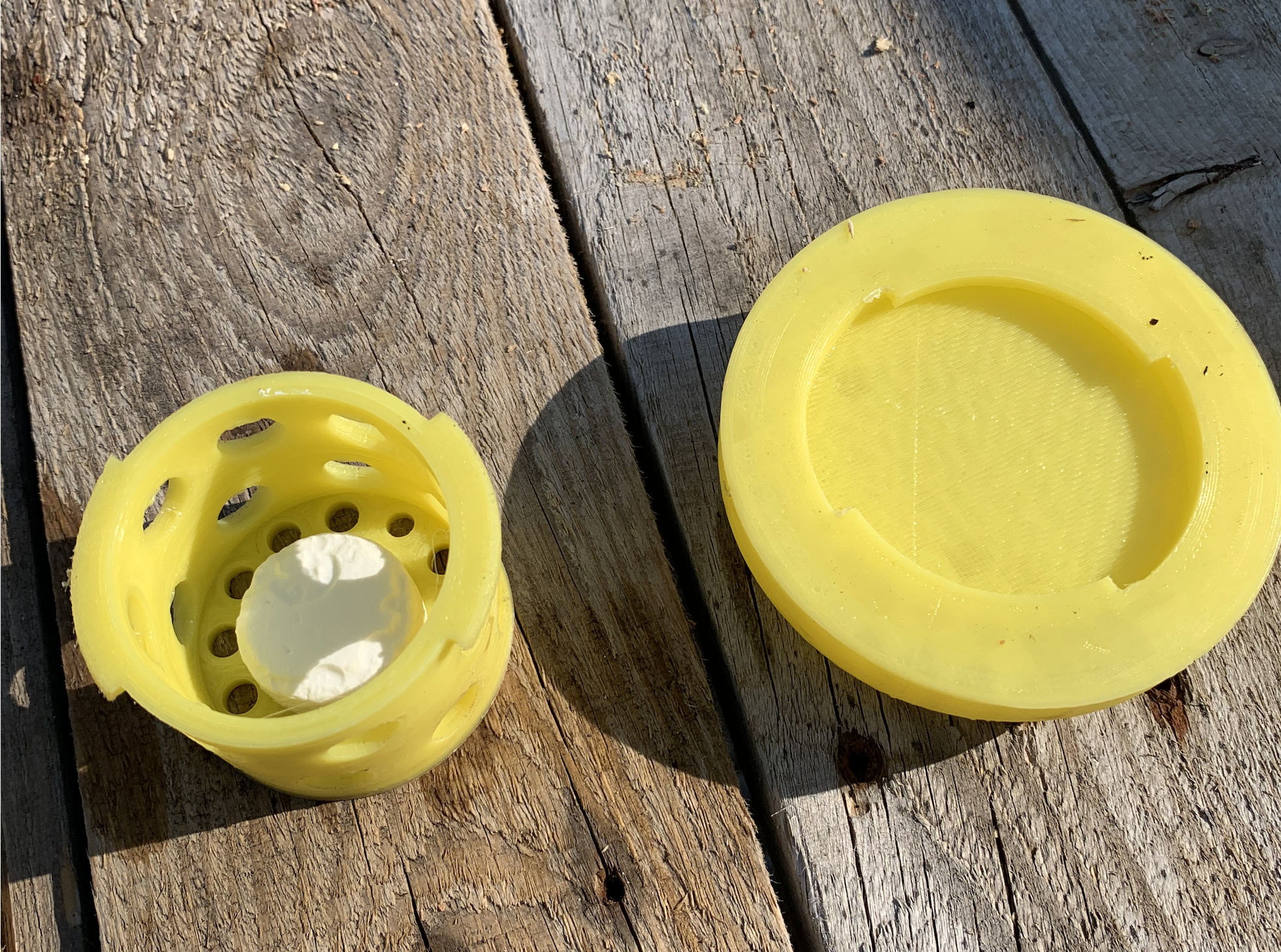 Yaz havuzunda bir temizlik tableti için sabitleme (Plastik Aparattır!!!)