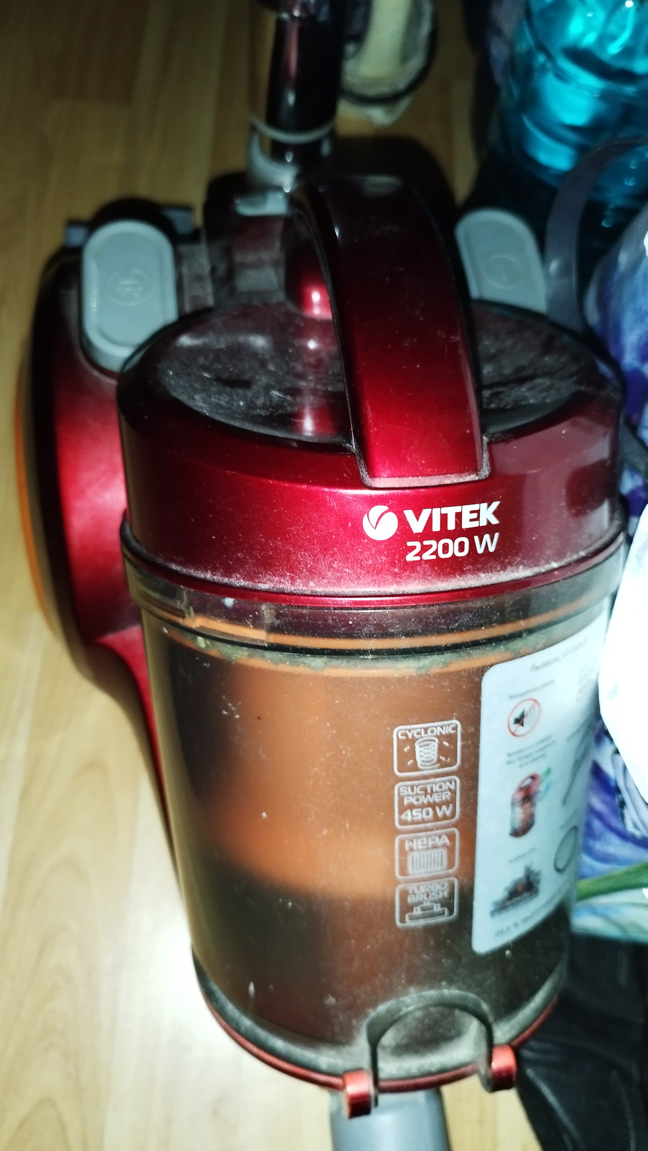 Vitek elektrikli süpürgenin otopark bağlantı elemanları (Plastik Aparattır!!!)