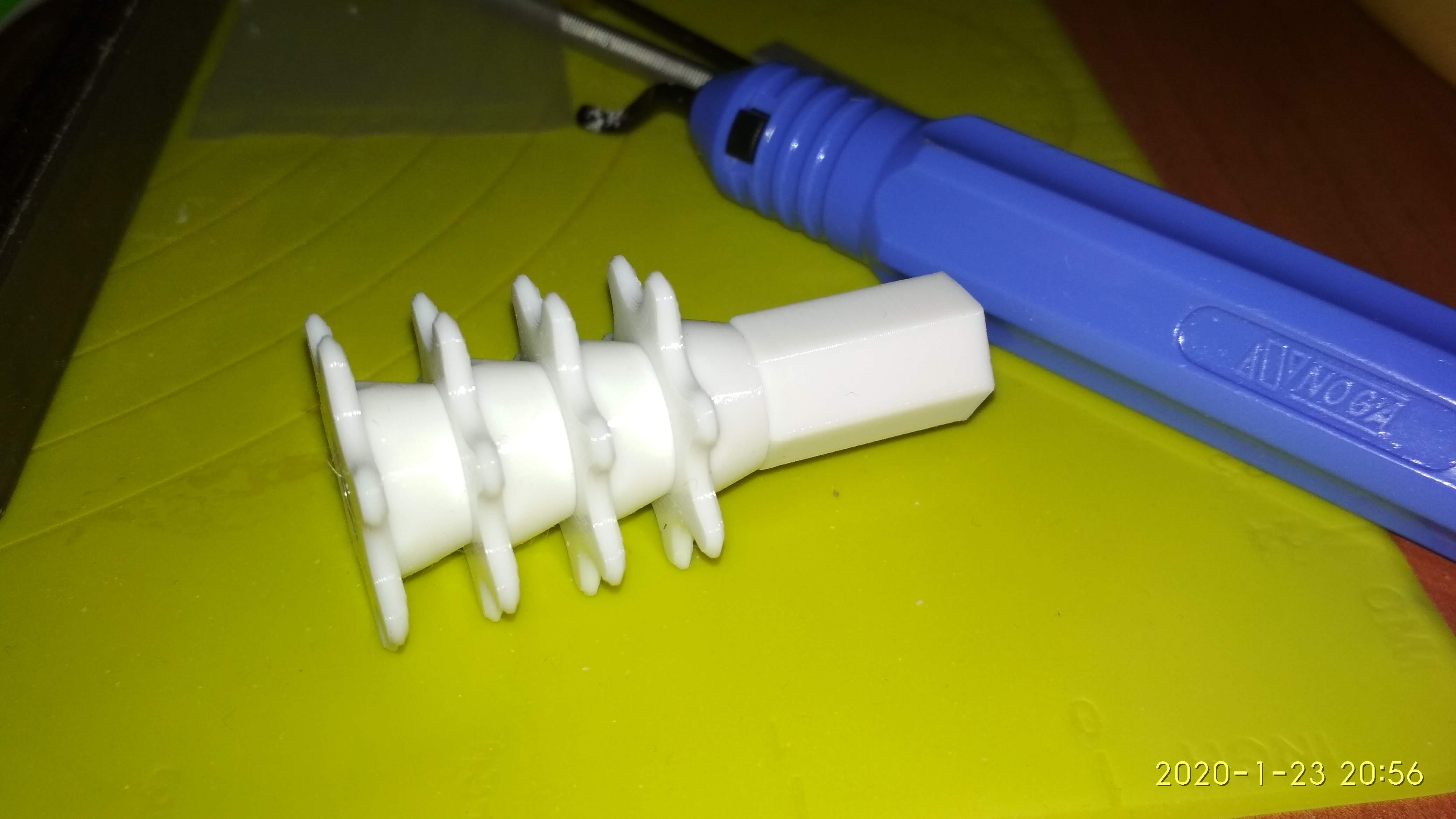 Bisiklet zinciri temizleyici 4 yıldız (Plastik Aparattır!!!) Bisiklet zinciri temizleyici 4 yıldız (Plastik Aparattır!!!)