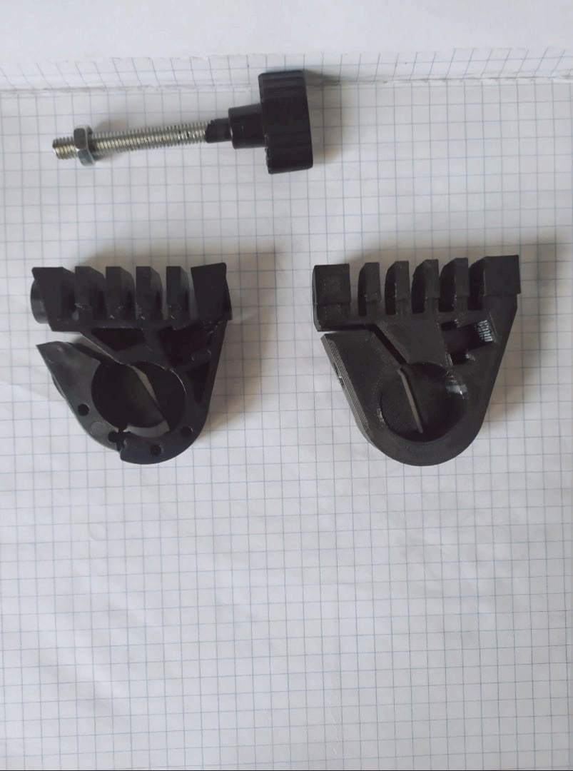 Tripod'dan detay. (Plastik Aparattır!!!)