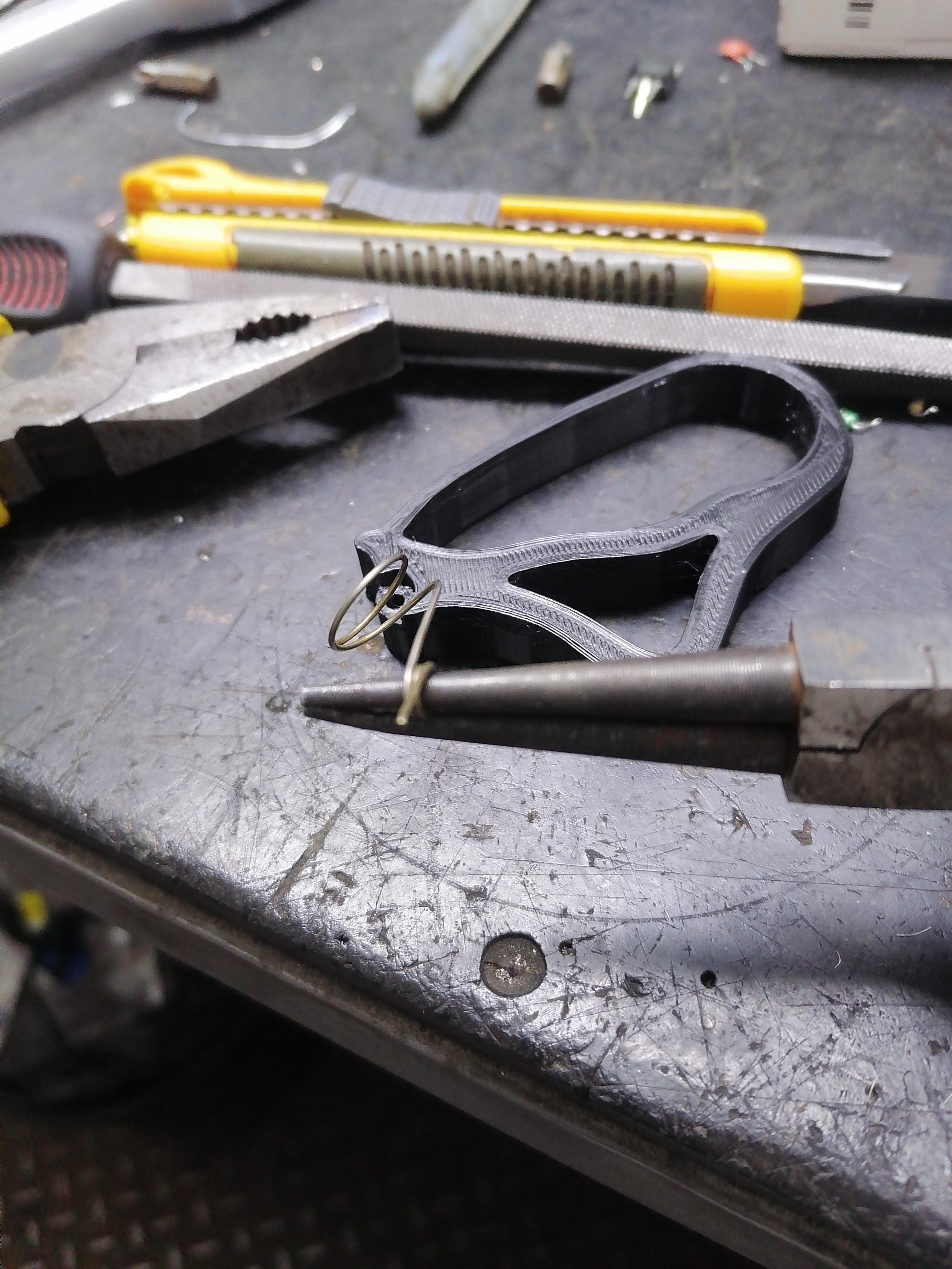 AK için şarj (Plastik Aparattır!!!)