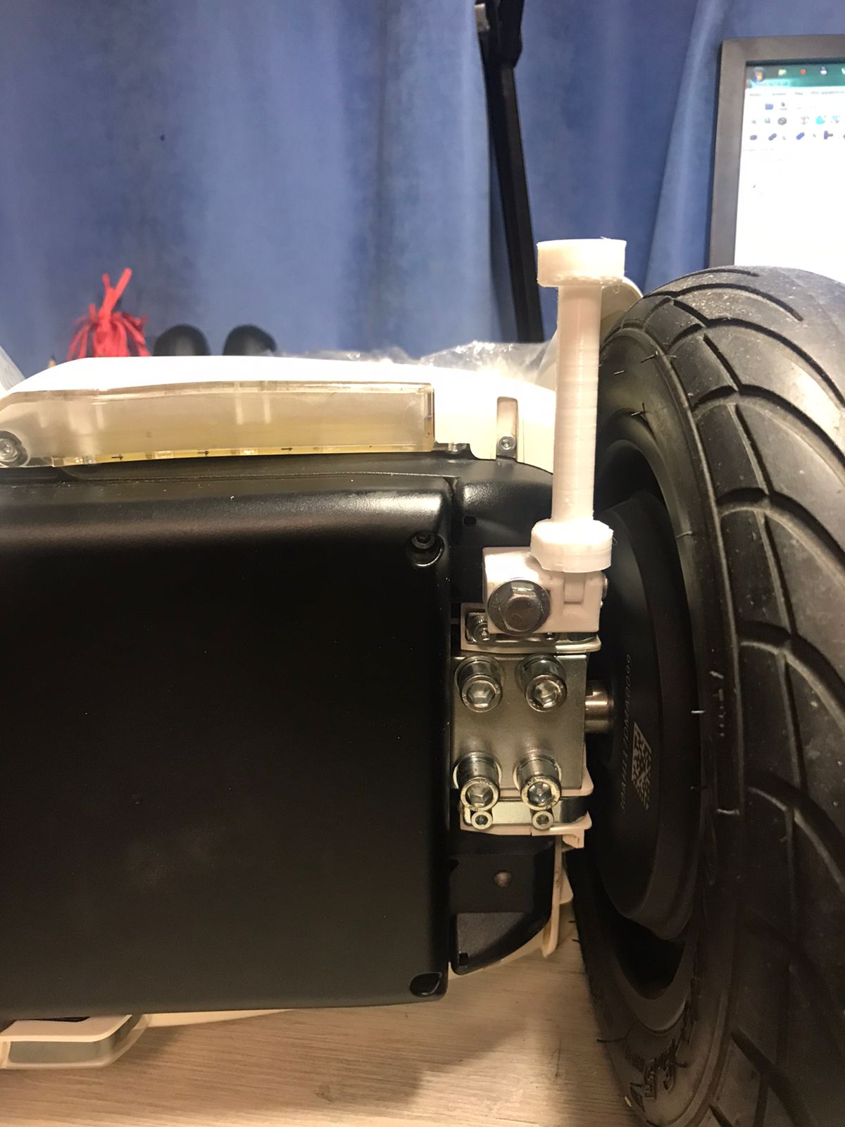 Dokuzbot Mini Gyro Scooter'ı kapatmak için Satter (Plastik Aparattır!!!)