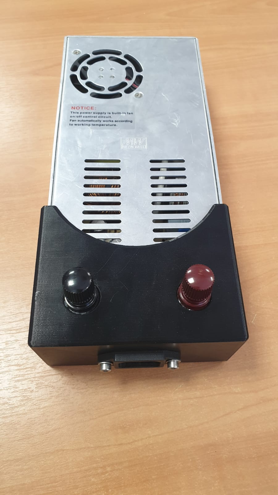 Güç kaynağı kapağı (Plastik Aparattır!!!)