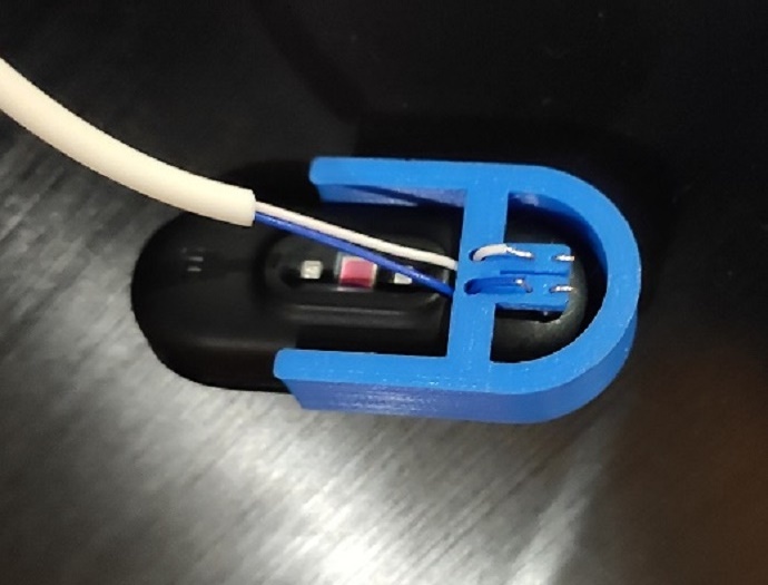 Mi Band 4 için şarj etme (Plastik Aparattır!!!)