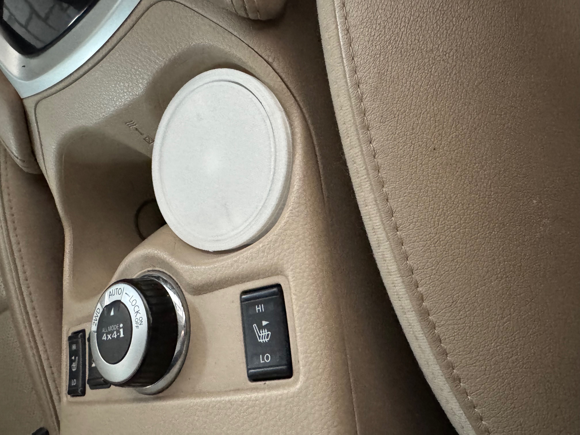 Nissan X-Trail T32 için Araba Çöpü (Plastik Aparattır!!!)