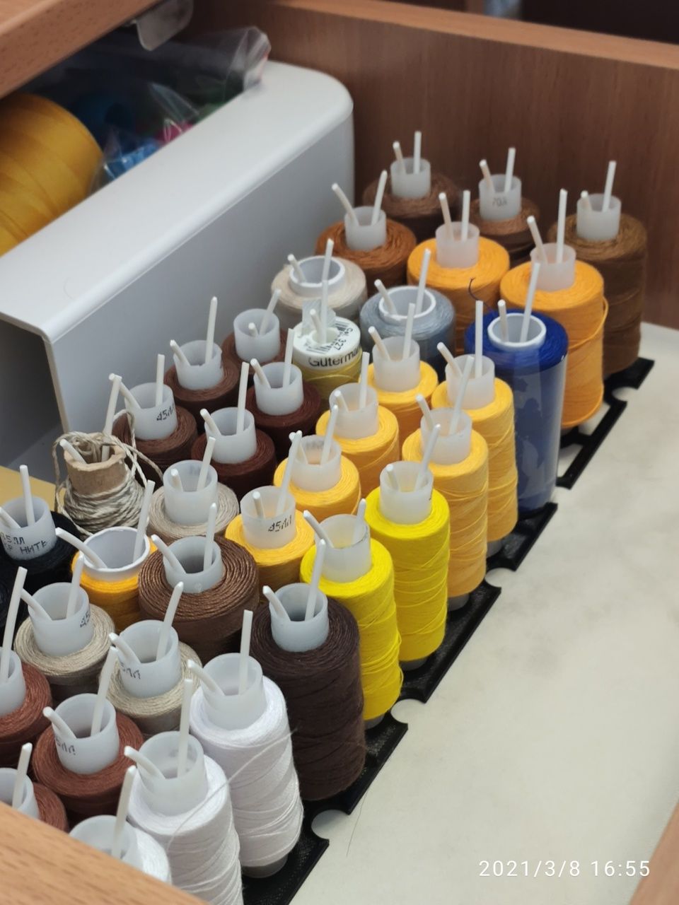 Farklı dikiş için modüler depolama sistemi (Plastik Aparattır!!!)