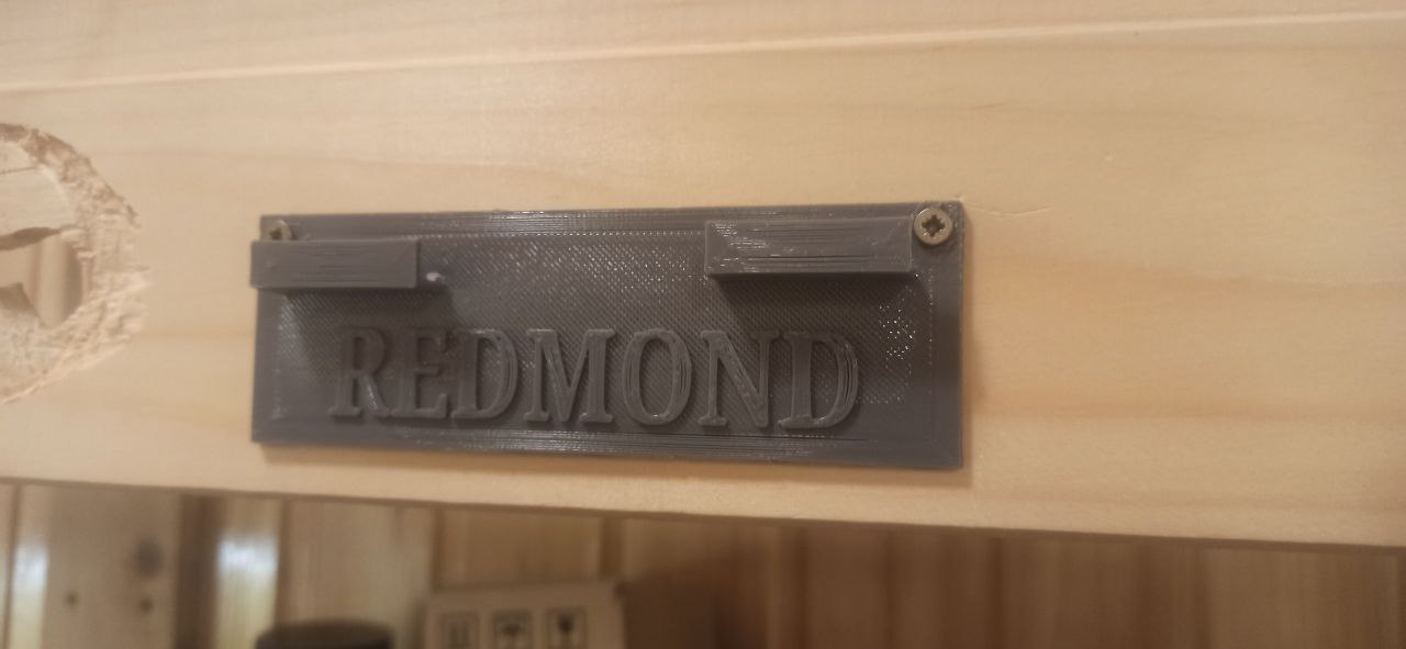Elektrikli süpürge için duvar tutucu Redmond (Plastik Aparattır!!!)