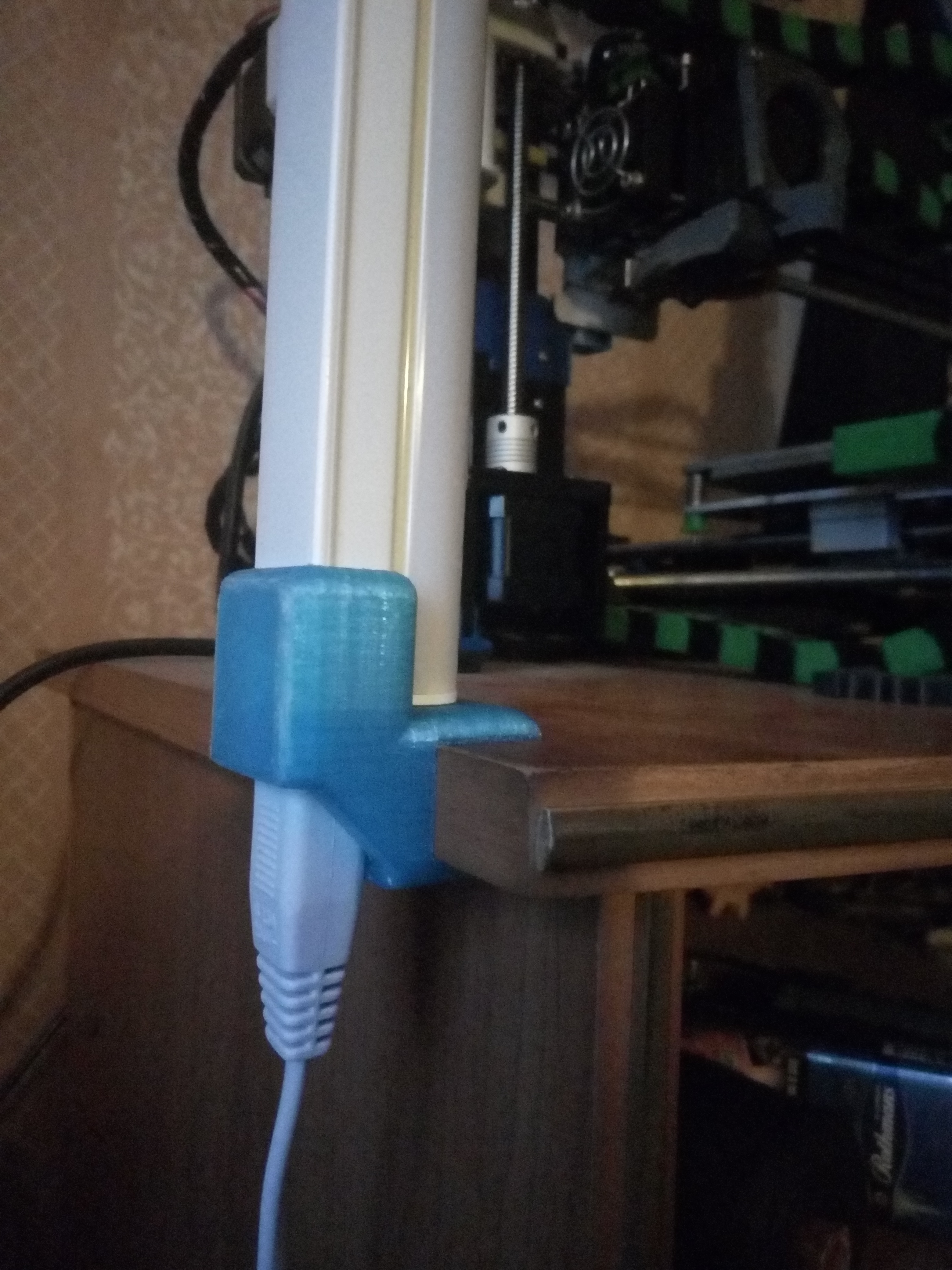 NEL-P-LED serisinin navigasyon lambasının sabitlenmesi (Plastik Aparattır!!!)