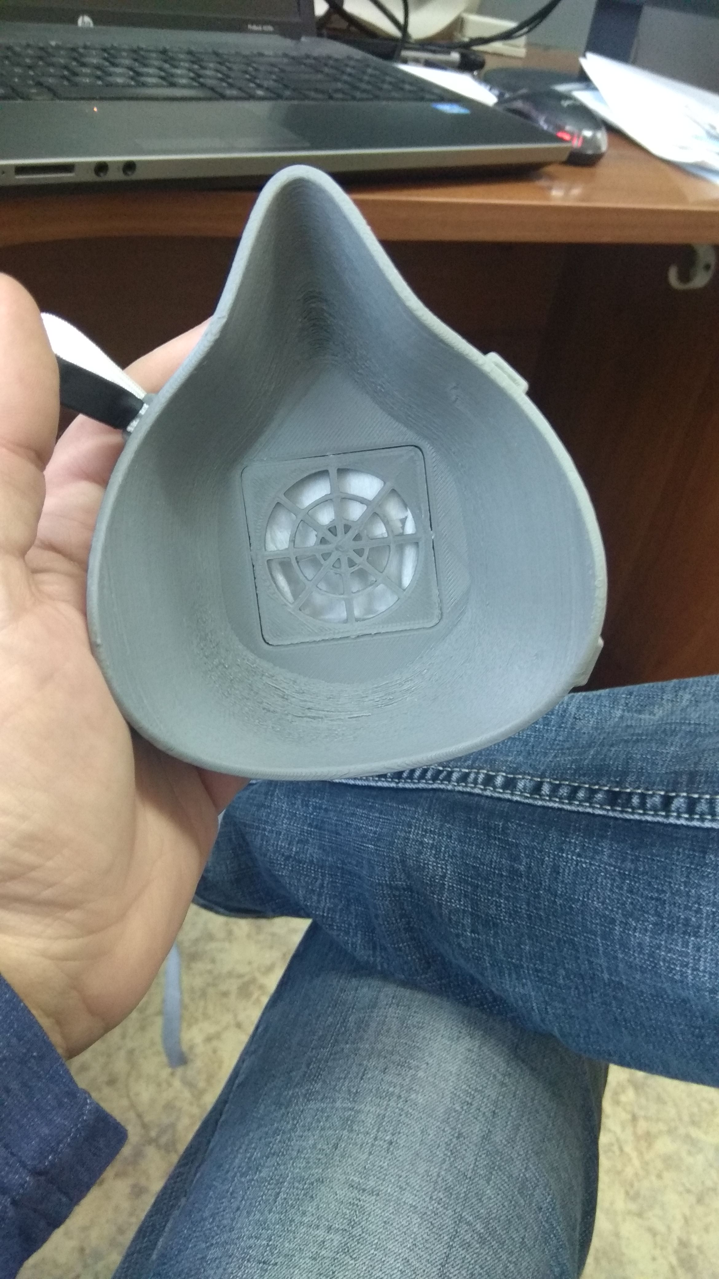 Antiviral maske (Plastik Aparattır!!!)