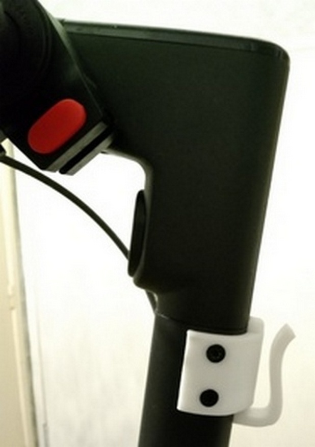 Ninebot Max G30 Electric Steam Hook (Plastik Aparattır!!!)