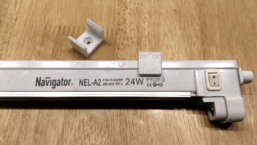 Navigatör lambası için montaj parçası (Plastik Aparattır!!!)