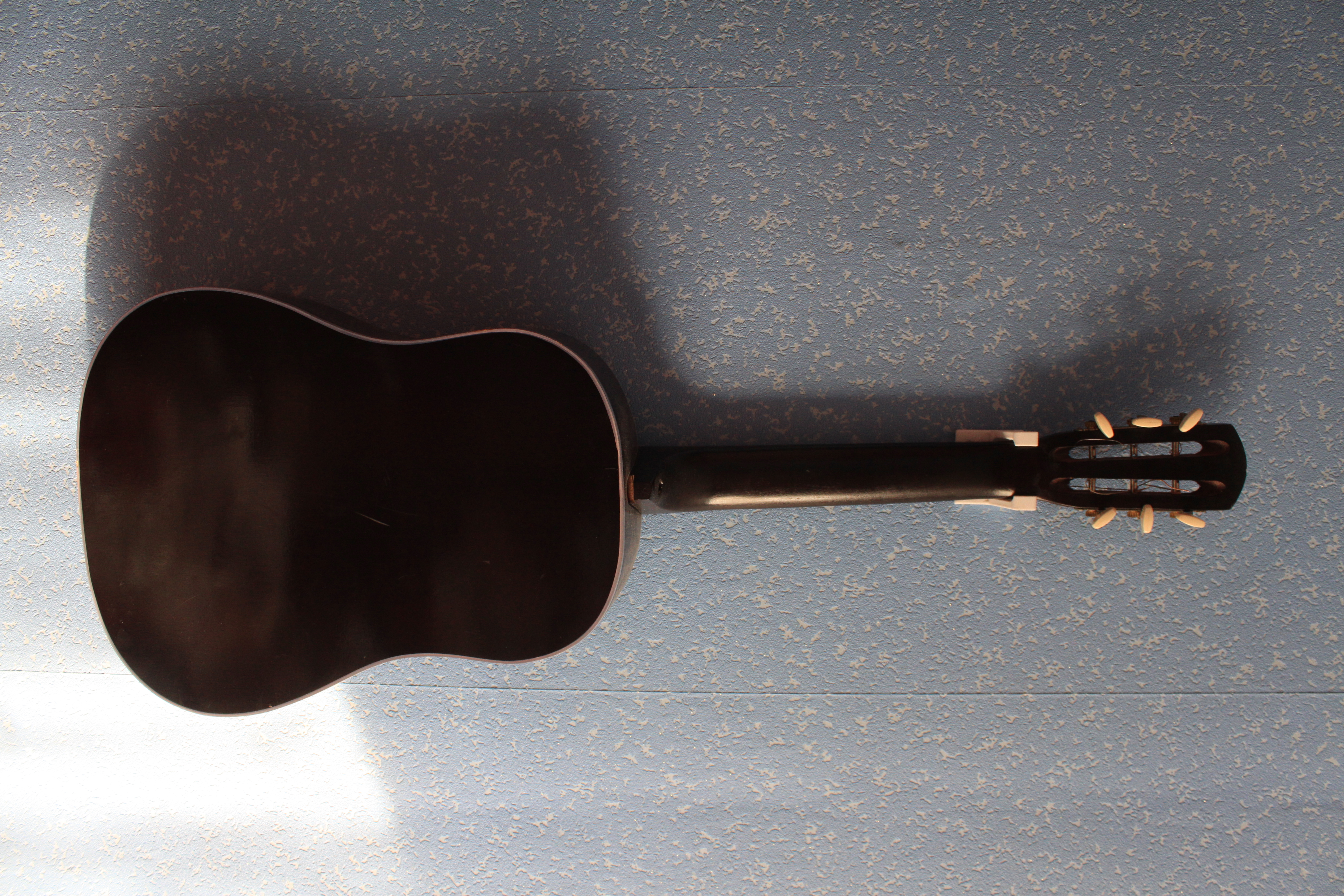 gitar tutucu (Plastik Aparattır!!!)