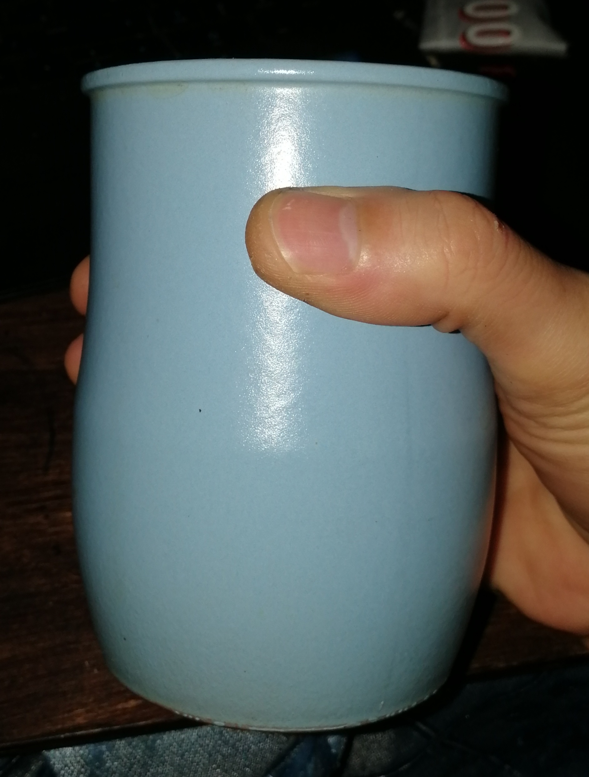 Kolomensky Sütten bir fincan tencere kulağı. (Plastik Aparattır!!!)