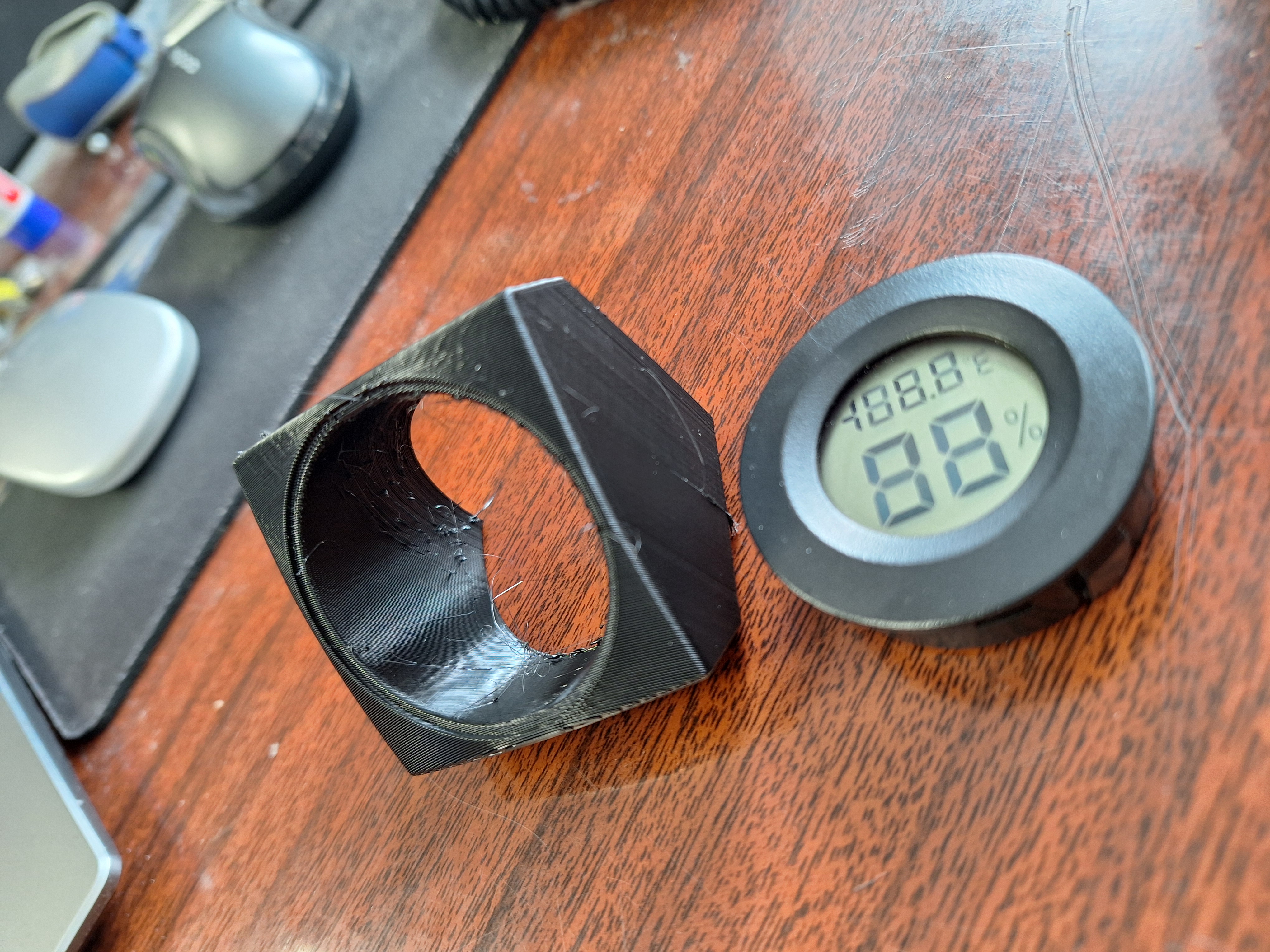 Higrometre standı (Plastik Aparattır!!!)