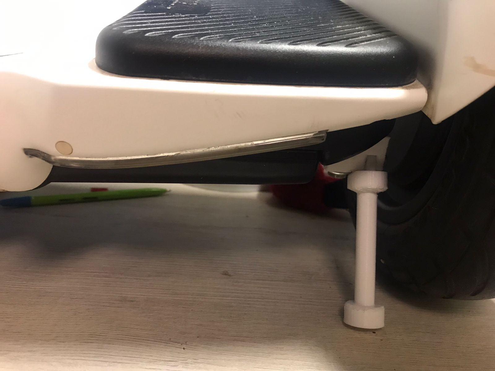 Dokuzbot Mini Gyro Scooter'ı kapatmak için Satter (Plastik Aparattır!!!) Dokuzbot Mini Gyro Scooter'ı kapatmak için Satter (Plastik Aparattır!!!)