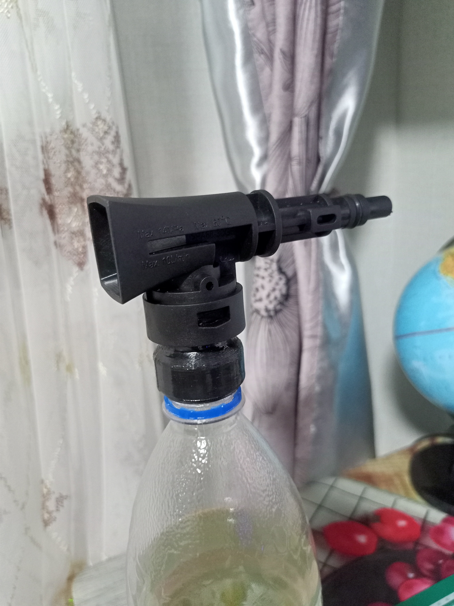 Yüksek basınçlı yıkama için bir pete daire için bir köpük ajanı için adaptör Deko DKCW125 (Plastik Aparattır!!!)