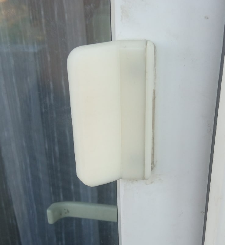 Balkon kolu (sigara içen kol) (Plastik Aparattır!!!)