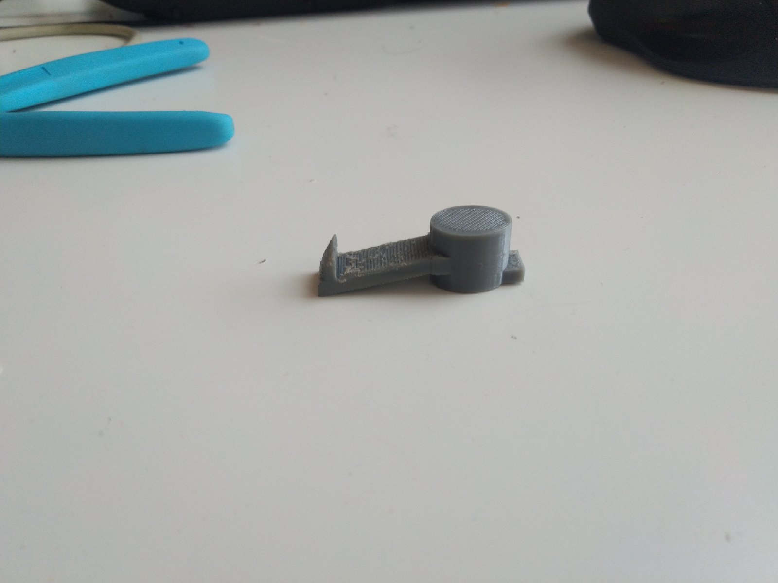 Redmond RV-309 elektrikli süpürge (Plastik Aparattır!!!) Redmond RV-309 elektrikli süpürge (Plastik Aparattır!!!)