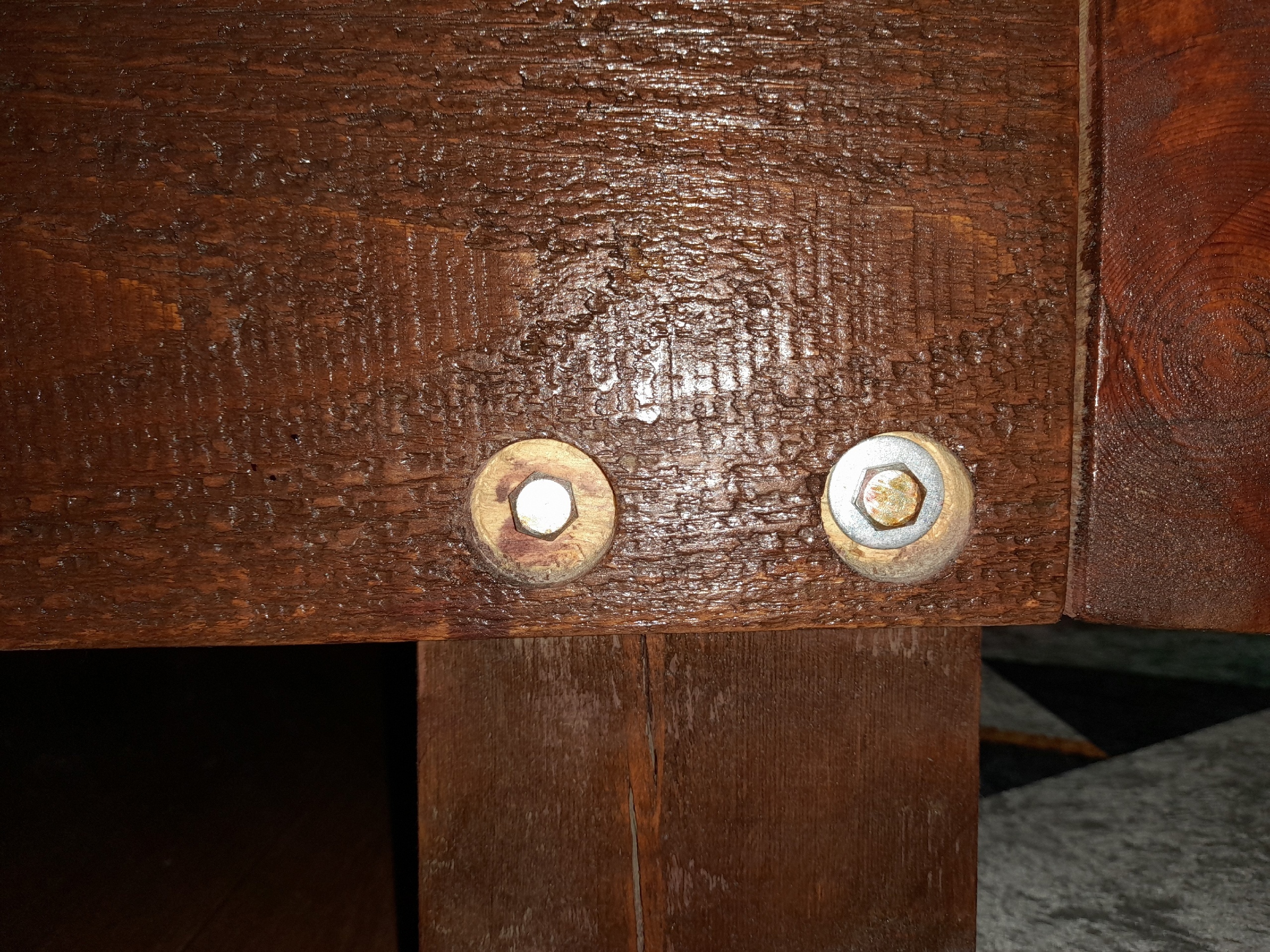 30 mm deliğin delikleri (Plastik Aparattır!!!)