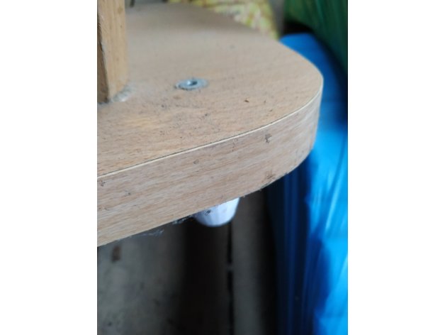 Masanın bacakları (Plastik Aparattır!!!)