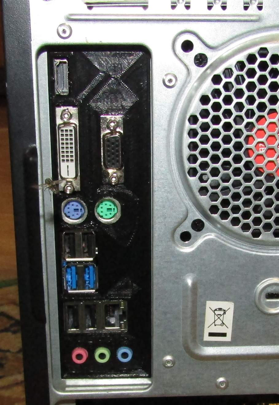 G/Ç Kalkanı (Fiş) ASROCK H510M-HVS R2.0 Anakart (Plastik Aparattır!!!)