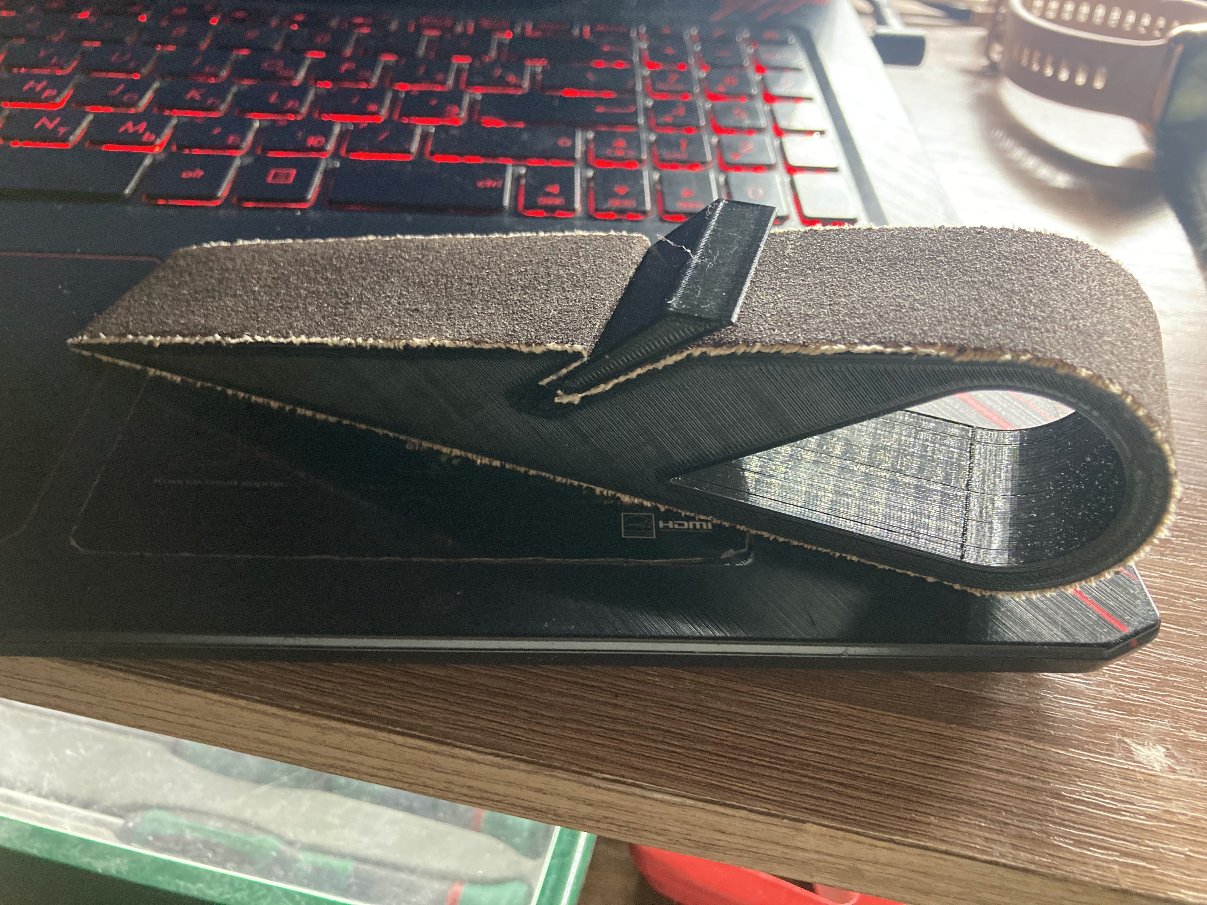 Kama derisi. Çalışma yüzeyinin genişliği 10, 20, 30, 40, 50 mm'dir. (Plastik Aparattır!!!)