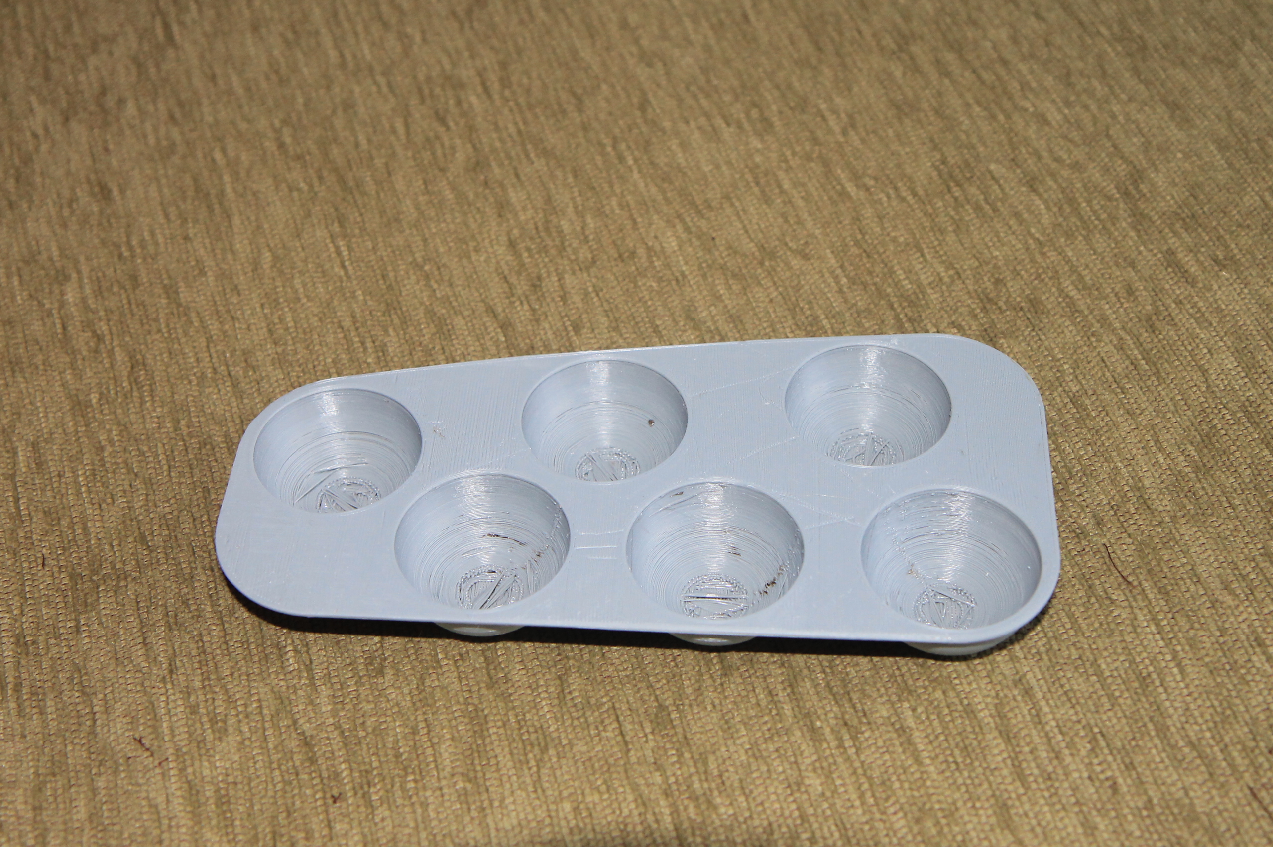 Yumurta tepsisi, 6 adet. (Plastik Aparattır!!!)