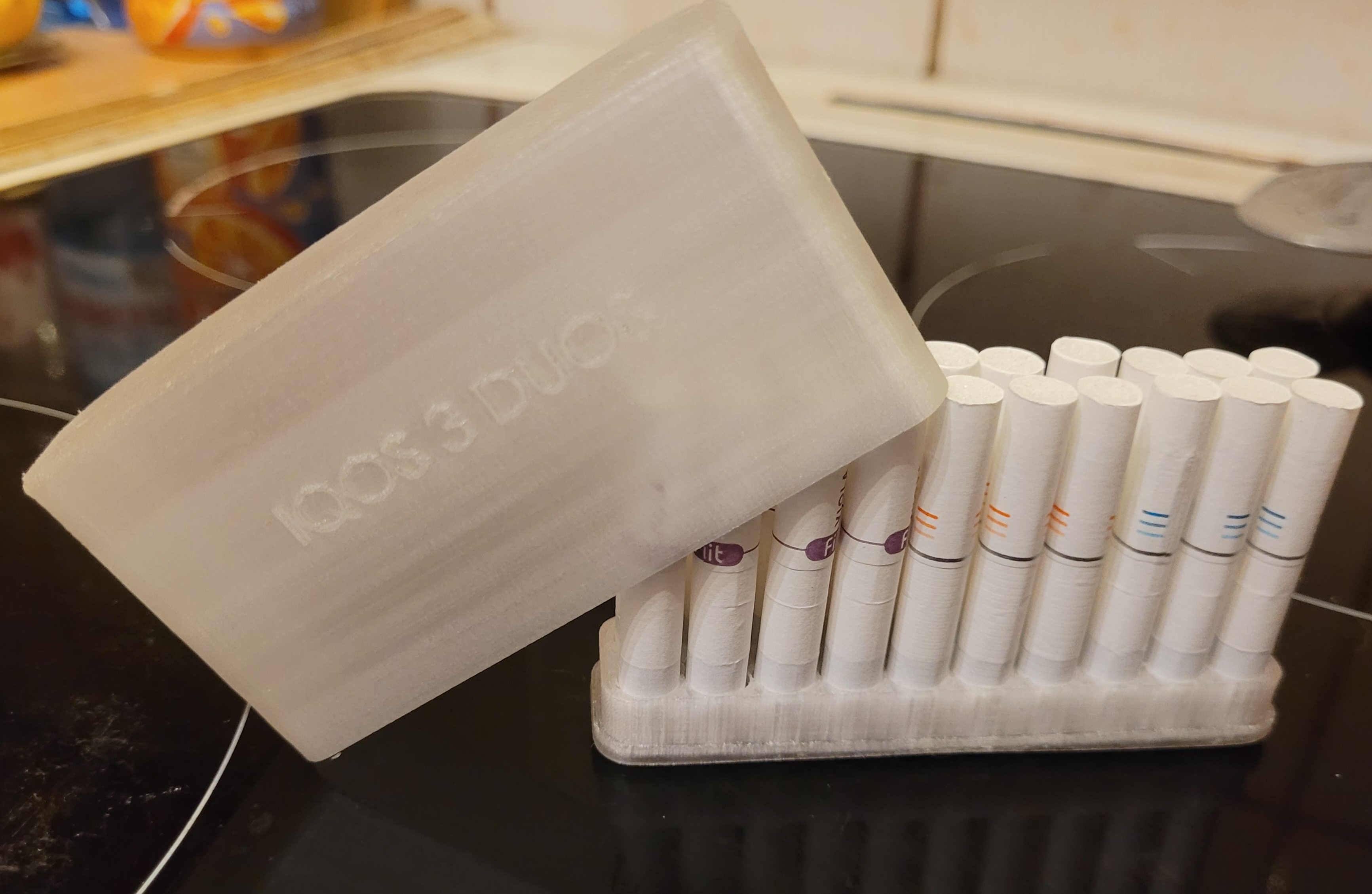 20 IQOS çubukları için konteyner (Plastik Aparattır!!!)