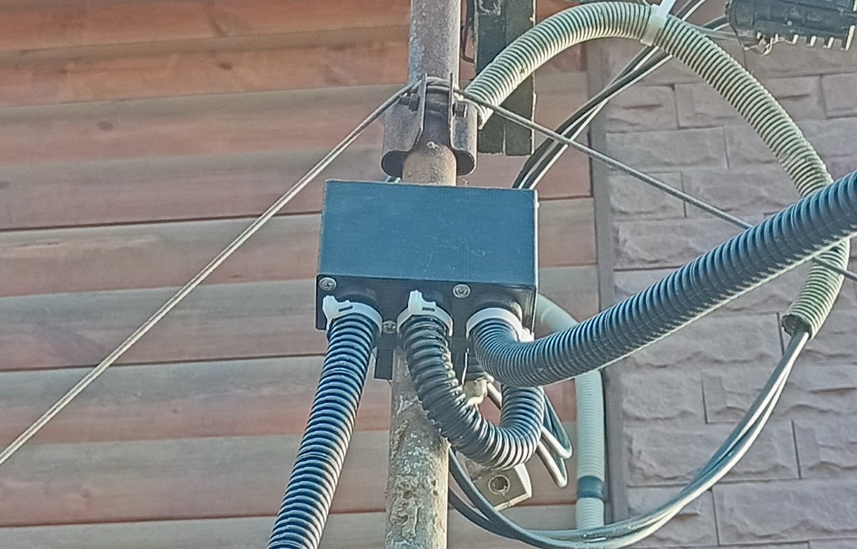 32mm boru için dağıtım kutusu/kutusu. (Plastik Aparattır!!!)