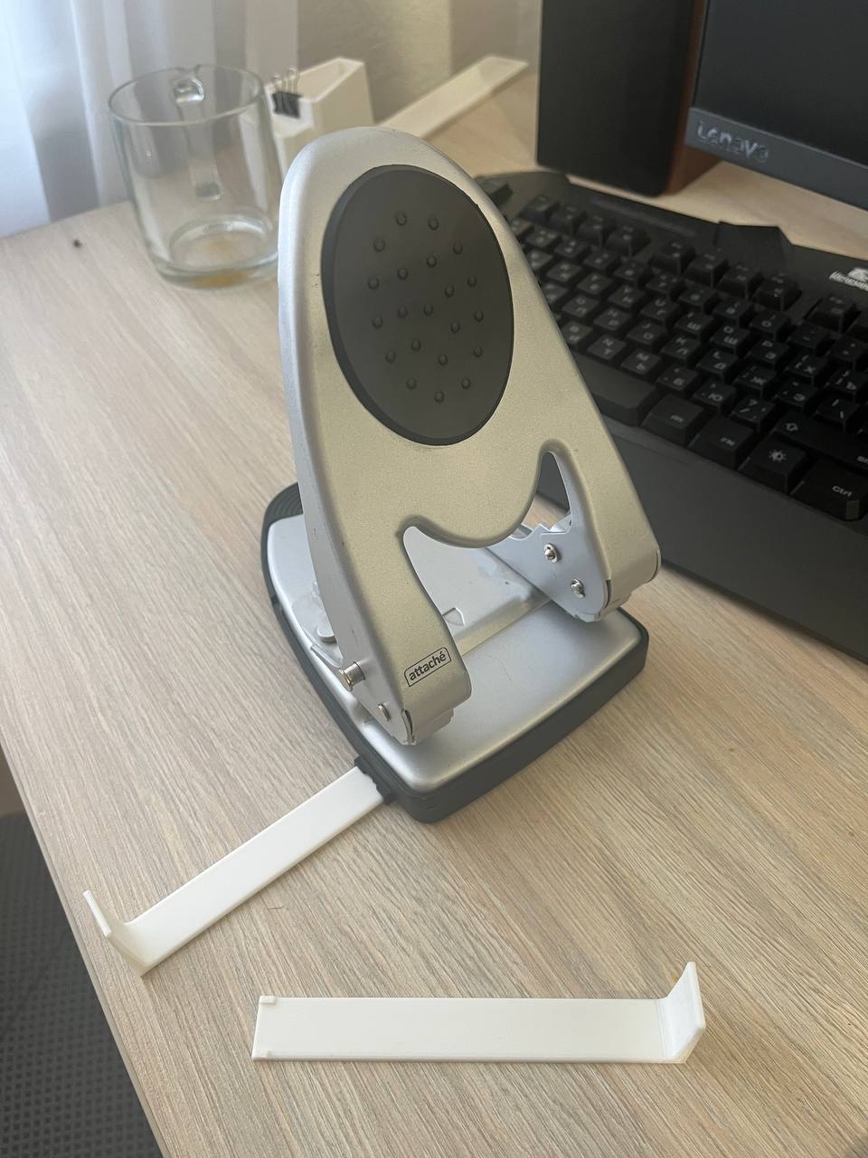 Ataşe 6760 (Plastik Aparattır!!!)