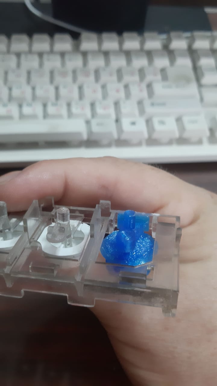 Bir çamaşır makinesinde buttop Becko (Plastik Aparattır!!!)