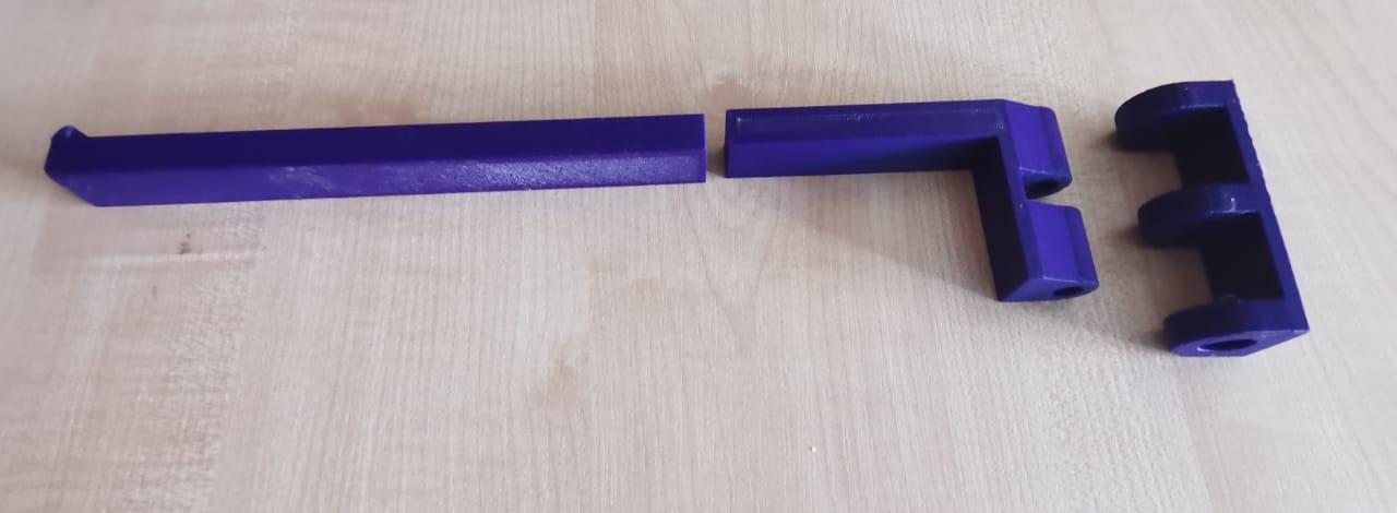 Akvaryumun kapağı için köşe köşesi (Plastik Aparattır!!!)