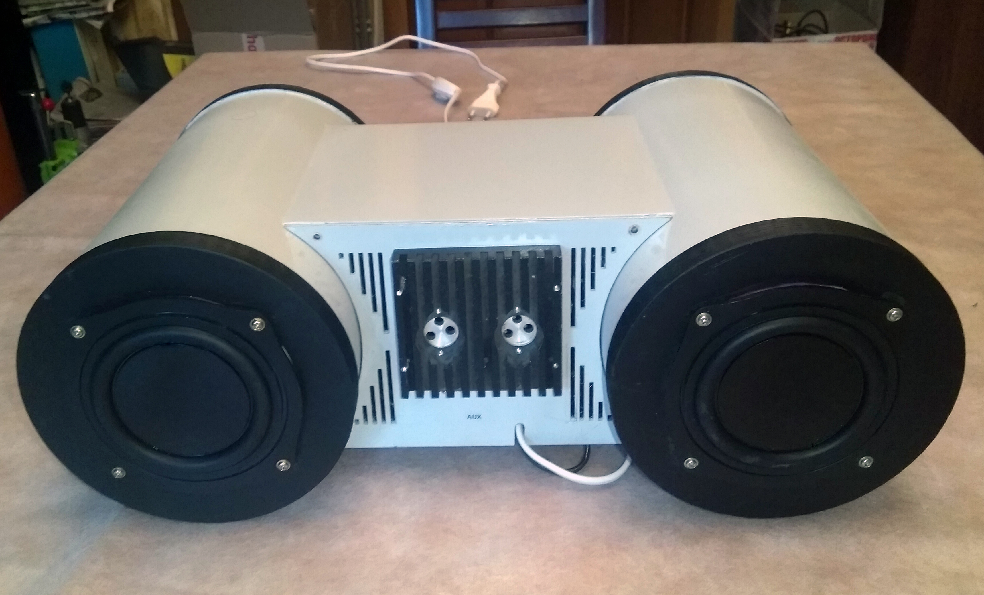 Hoparlör ızgarası (Plastik Aparattır!!!)