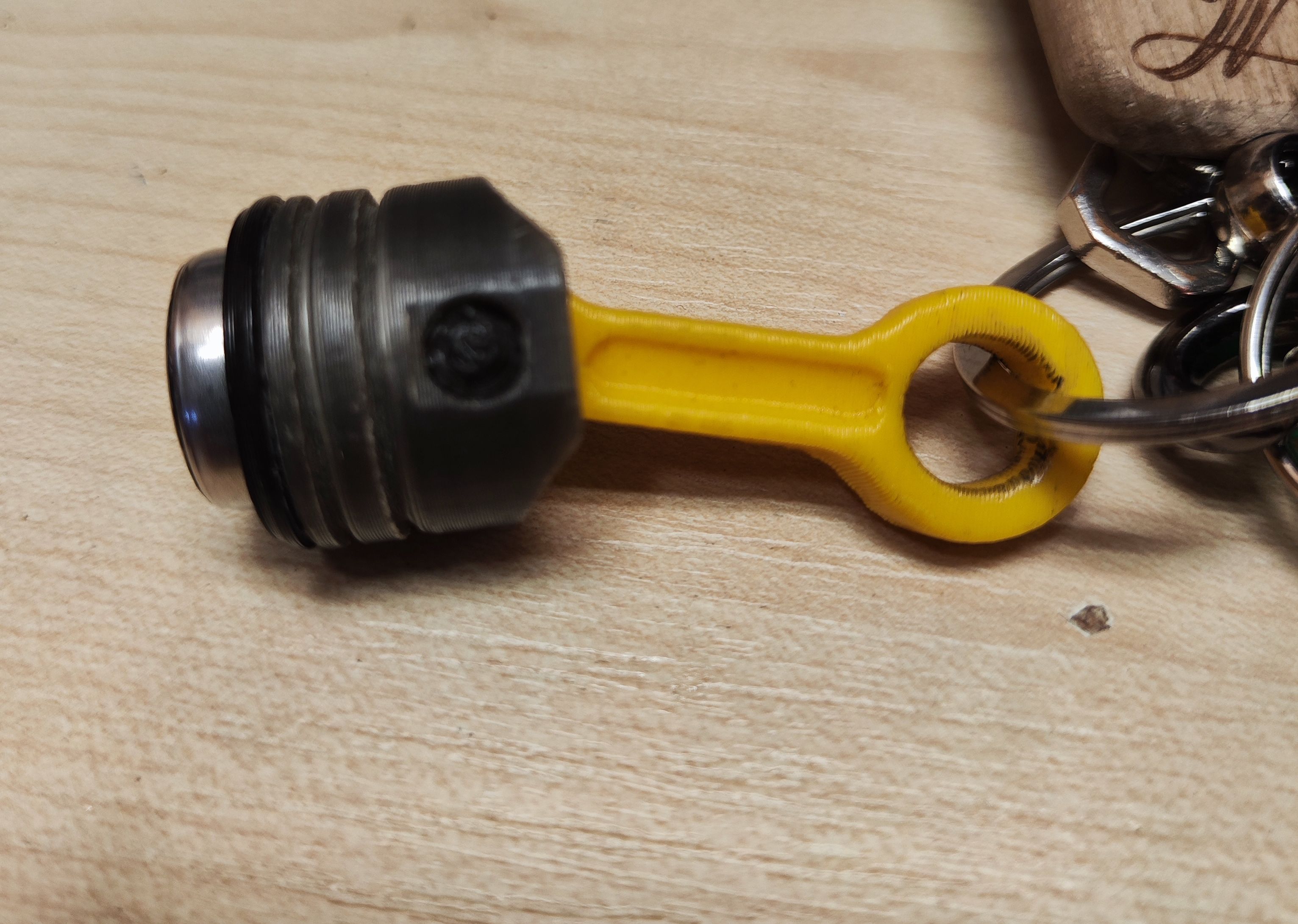 İnterkom anahtarı için anahtarlık (Plastik Aparattır!!!)