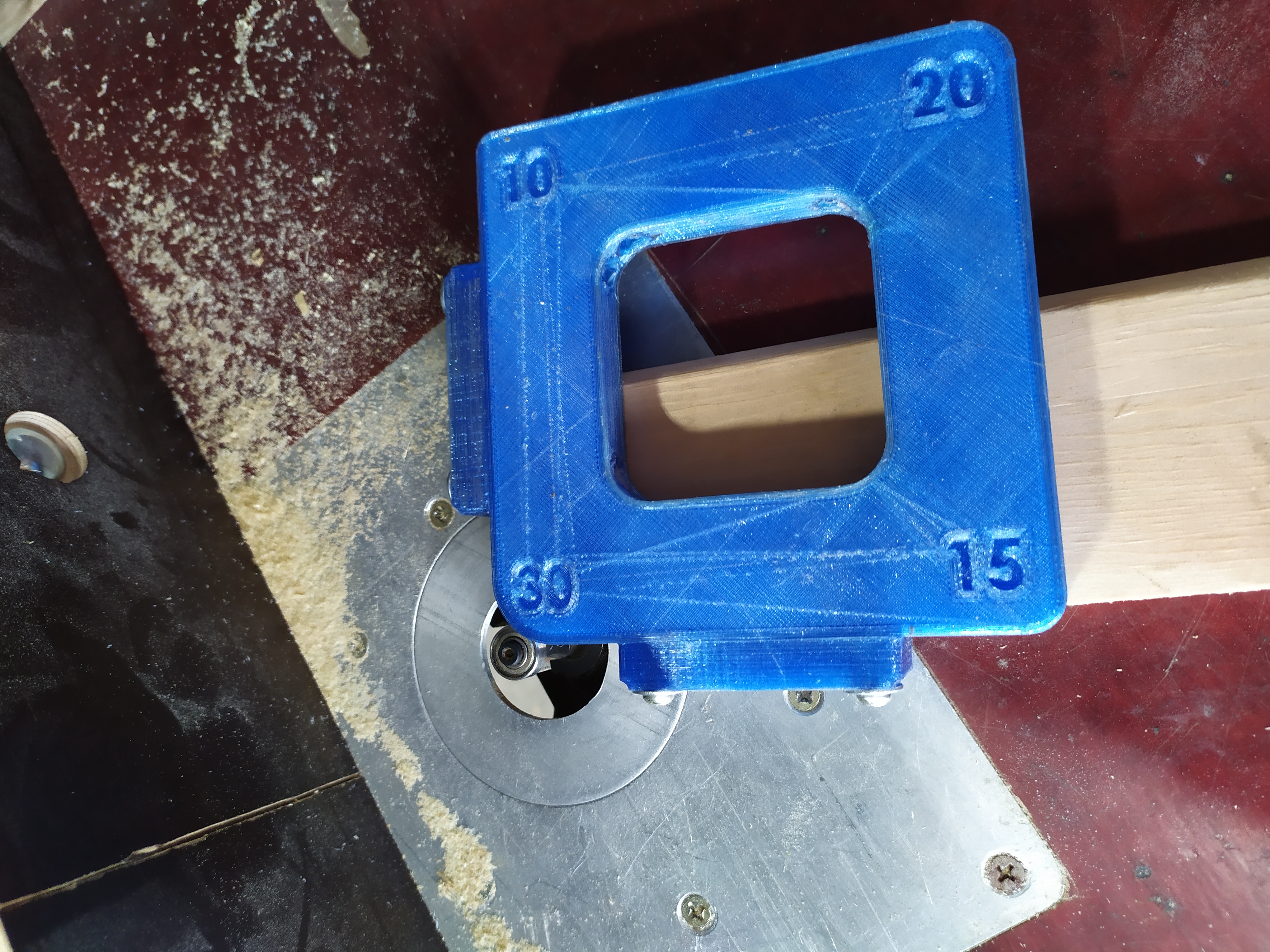 köşe freze şablonu (Plastik Aparattır!!!)