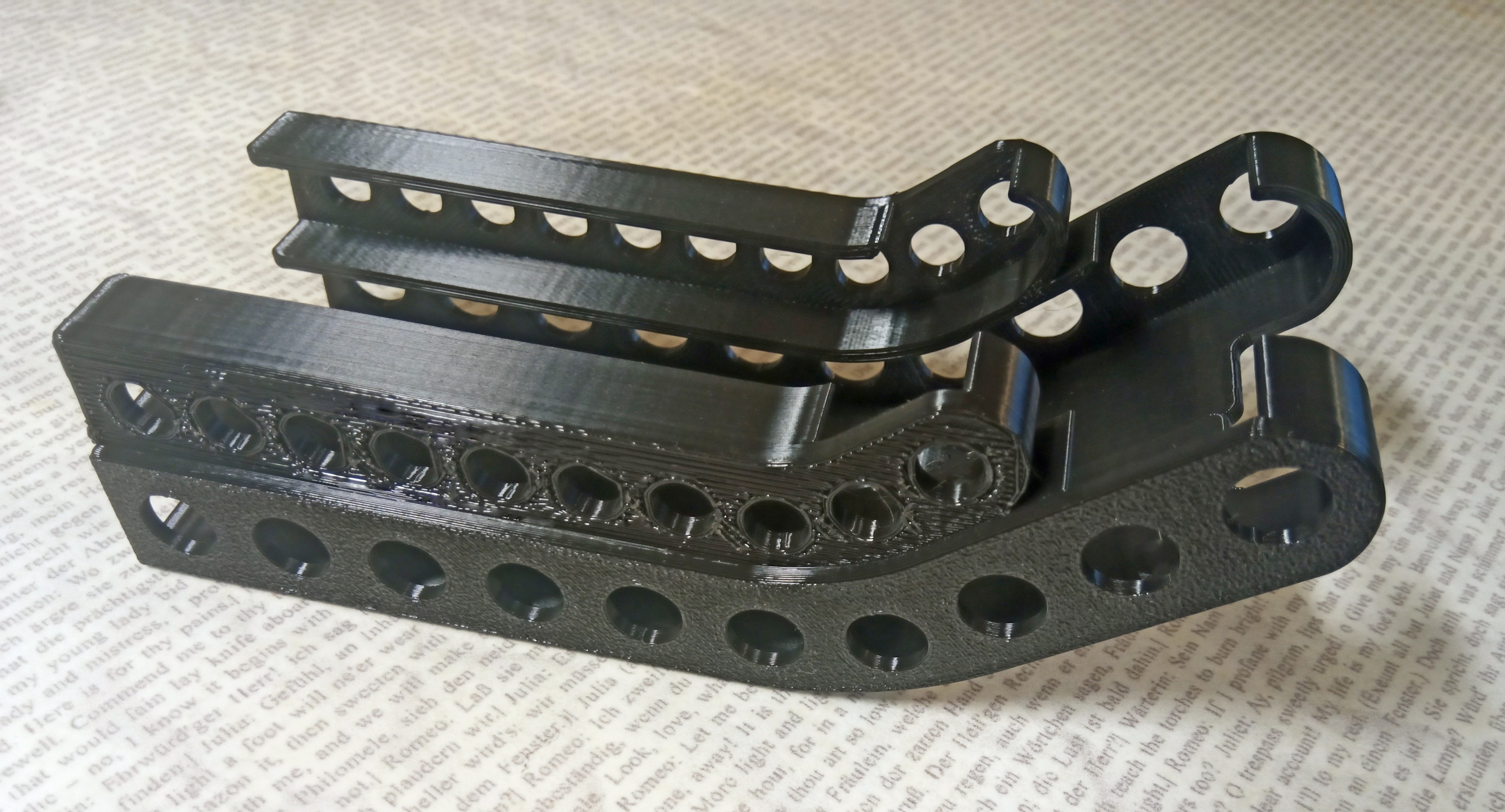 Düzenleyici AA AAA prefabrik, duvara monte (Plastik Aparattır!!!)