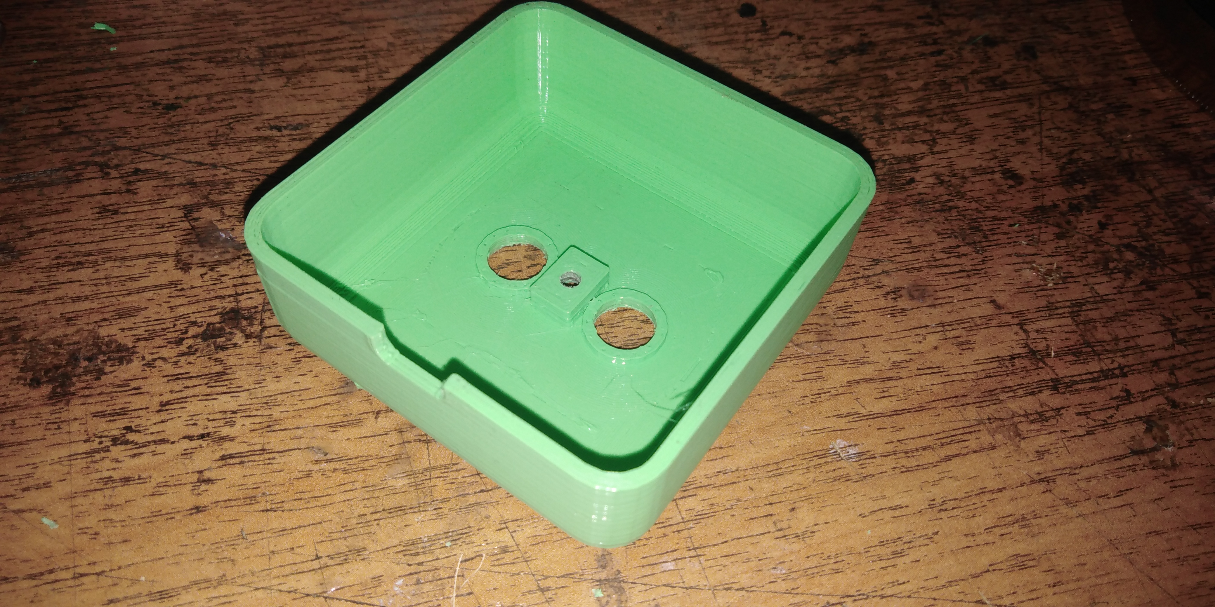 kapak soketi 220 volt iki seçenek (Plastik Aparattır!!!)