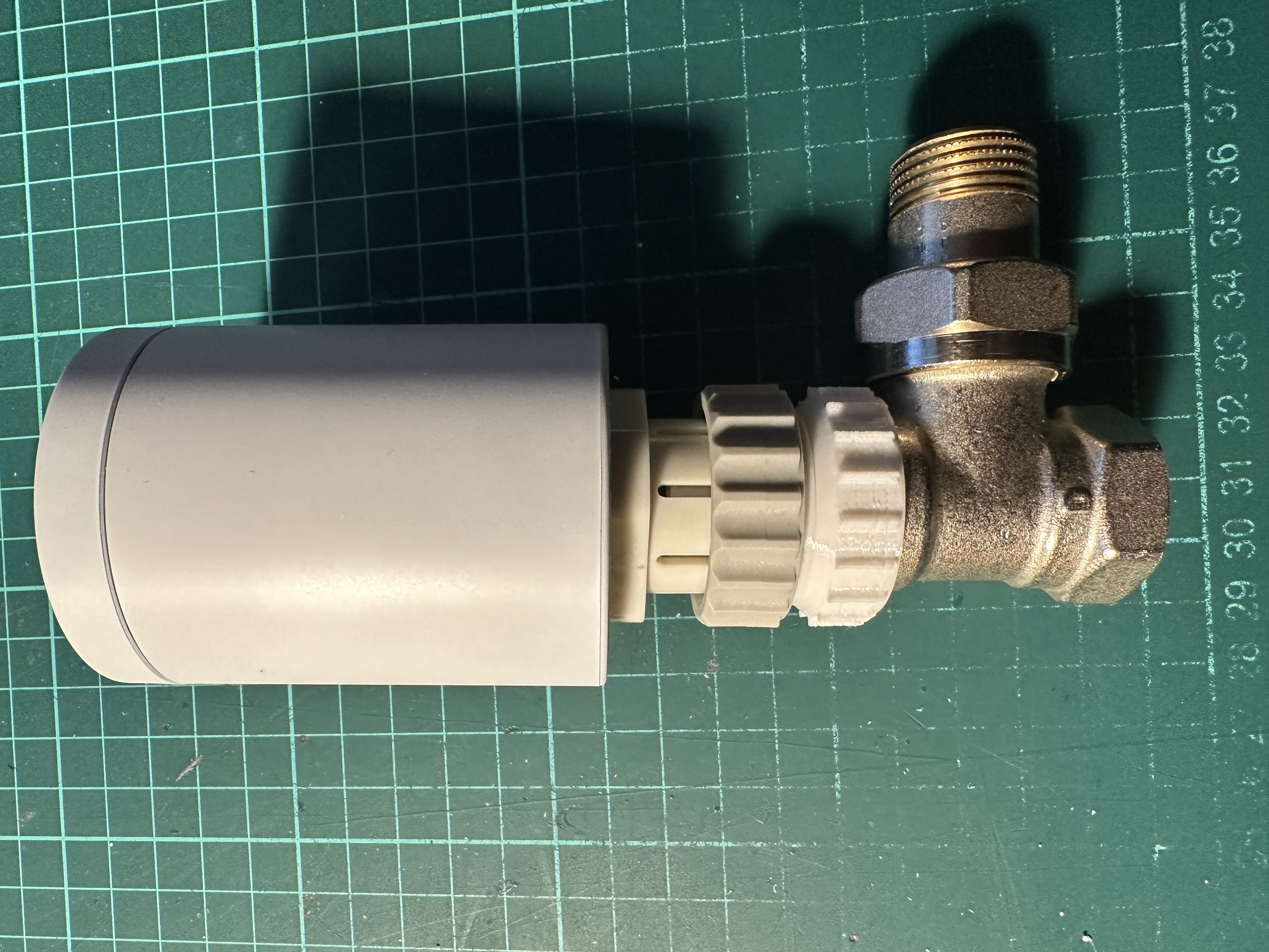 Danfoss RTD-Danfoss Termostat Valfi ve MOES HY368 Termal Goar arasındaki adaptör (Plastik Aparattır!!!)