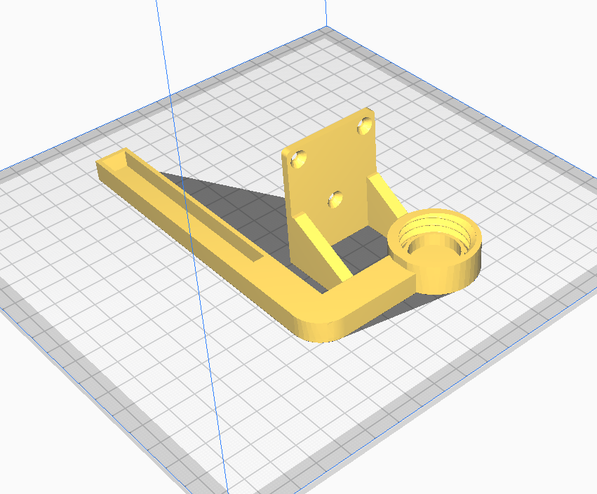 Plastik bir şişenin altında yaz aylarında arılar için bir içici. Arıcılar (Plastik Aparattır!!!)