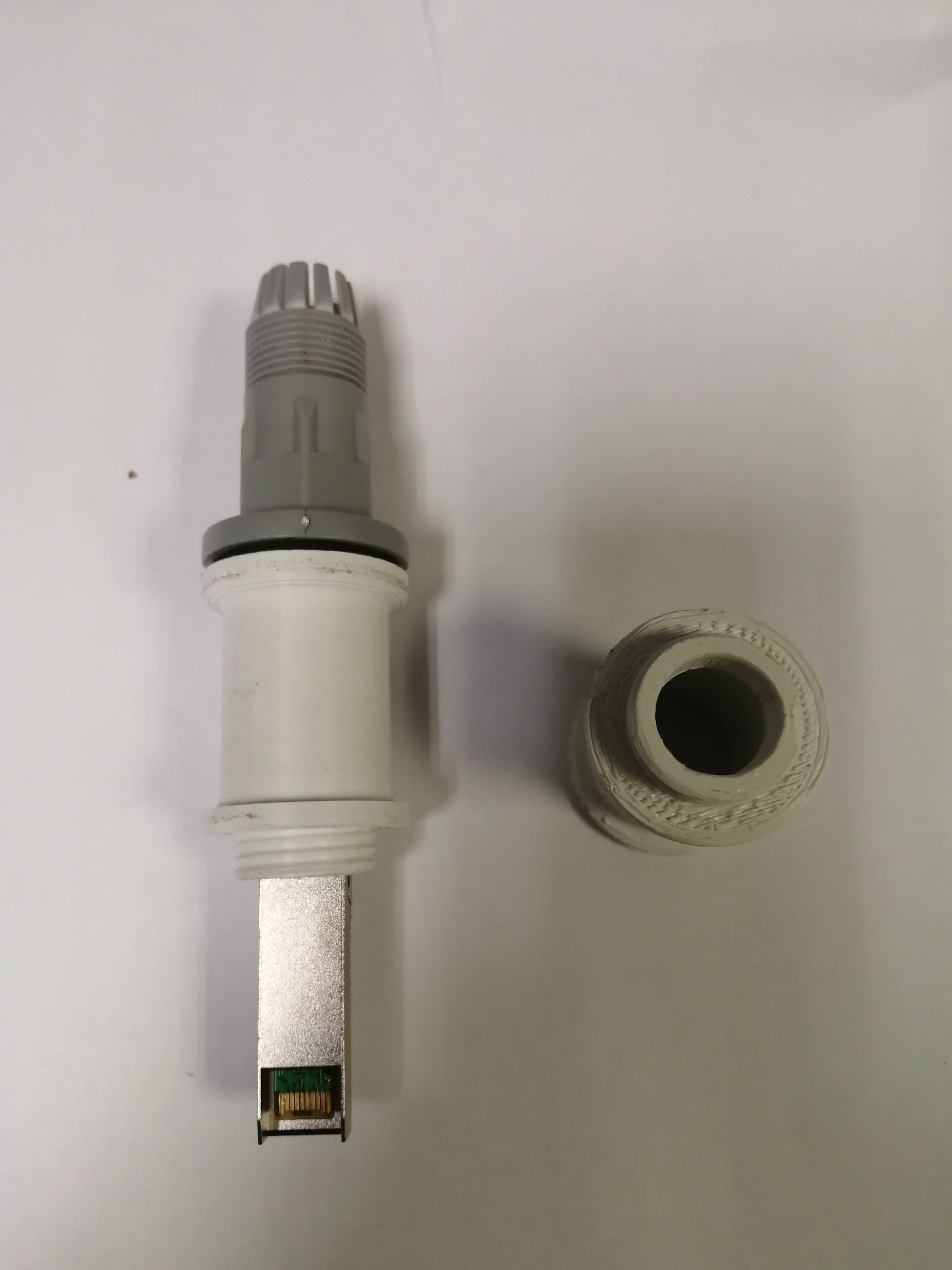 Düzenli bir alıcı -vericinin karıştırılmış bir kablo girişinin iyileştirilmesi (Plastik Aparattır!!!) Düzenli bir alıcı -vericinin karıştırılmış bir kablo girişinin iyileştirilmesi (Plastik Aparattır!!!)