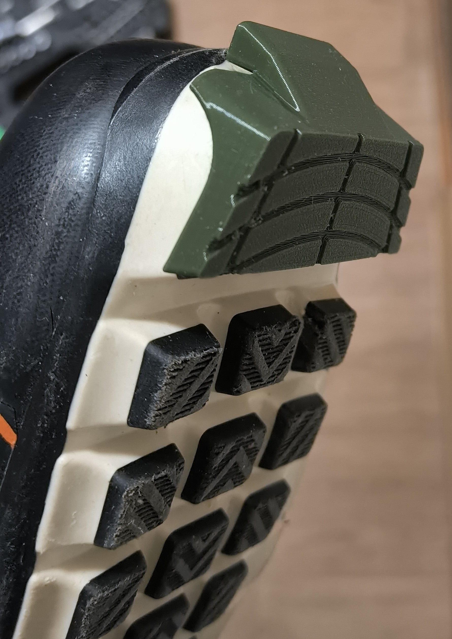 Kayak Önyükleme Braketi Koruması (Plastik Aparattır!!!)