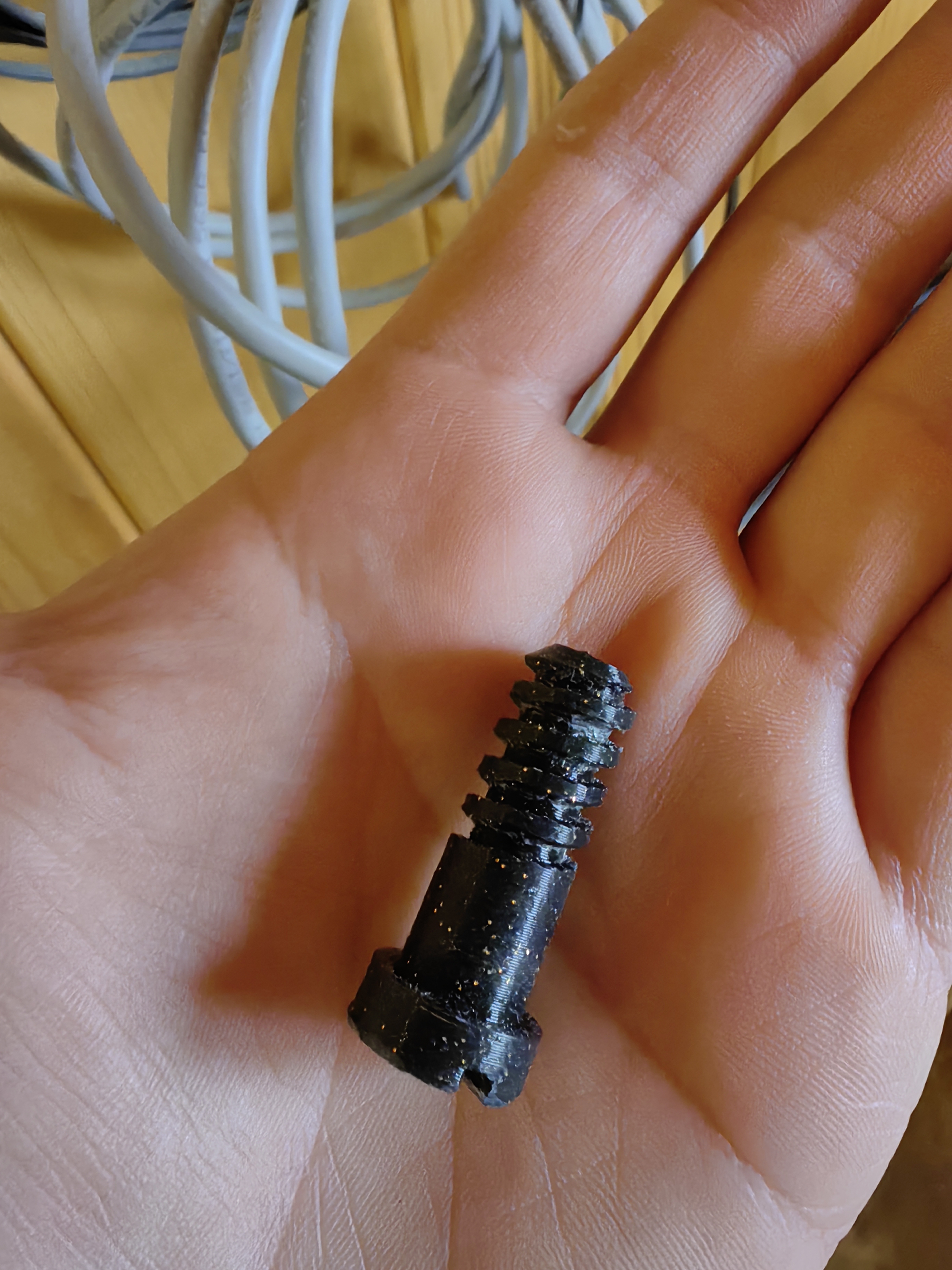 Plastik elektrik paneli için vida (Plastik Aparattır!!!)