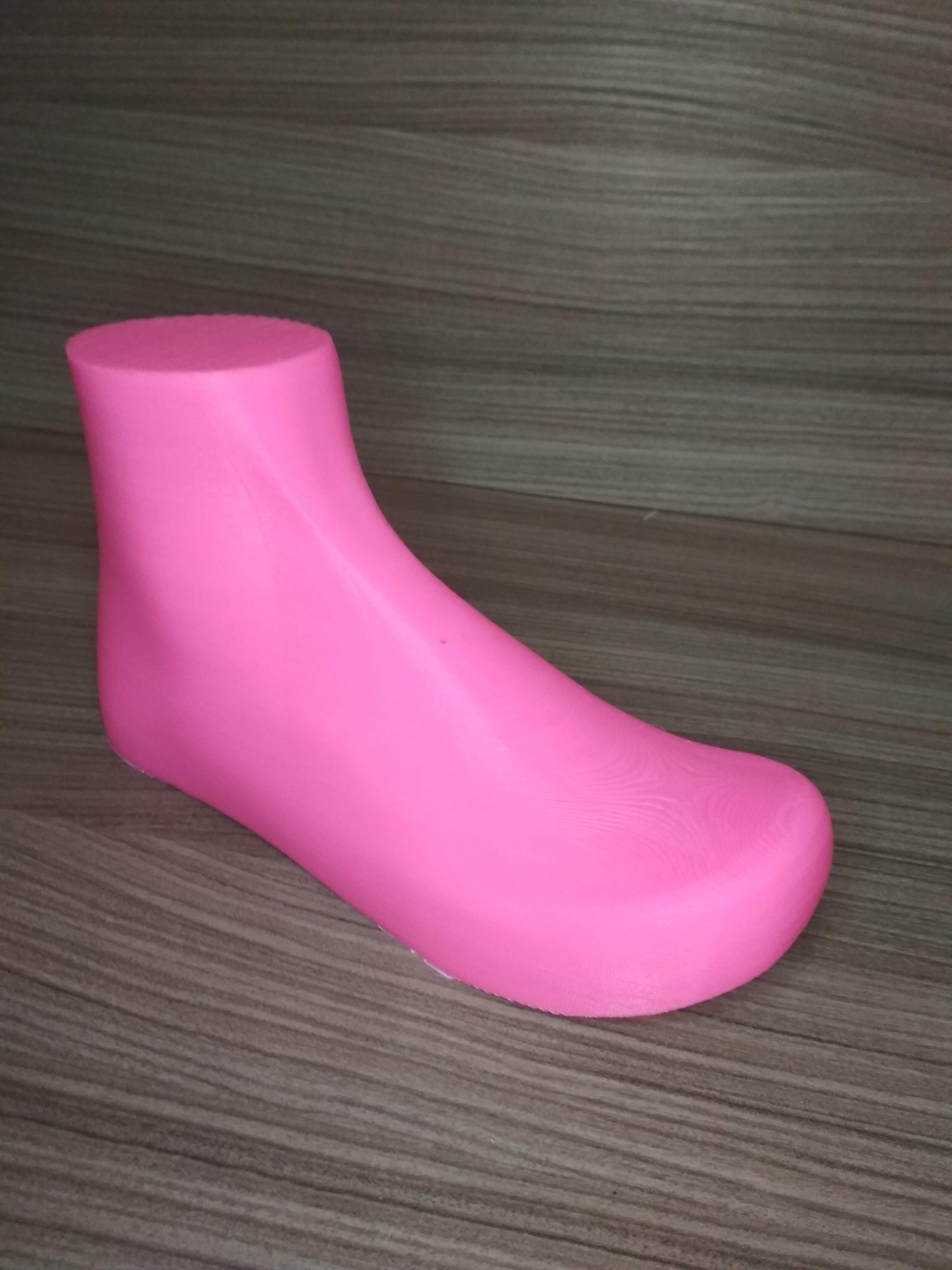Bir ayakkabının analoğu (Plastik Aparattır!!!)