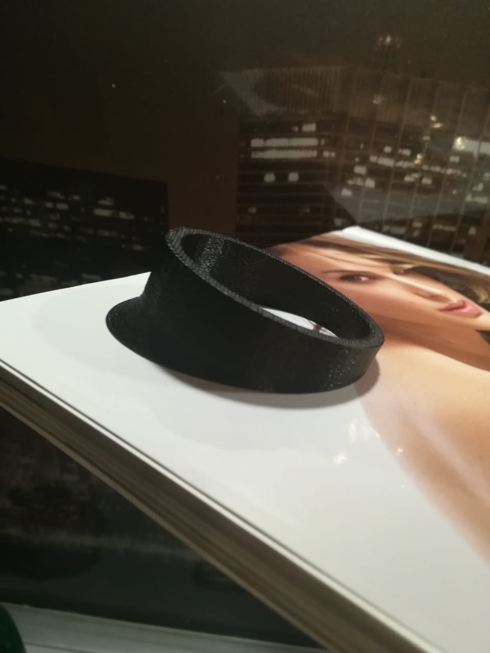 JBL 600ce etabının podyumu Priora'da gıcırdıyor (Plastik Aparattır!!!)