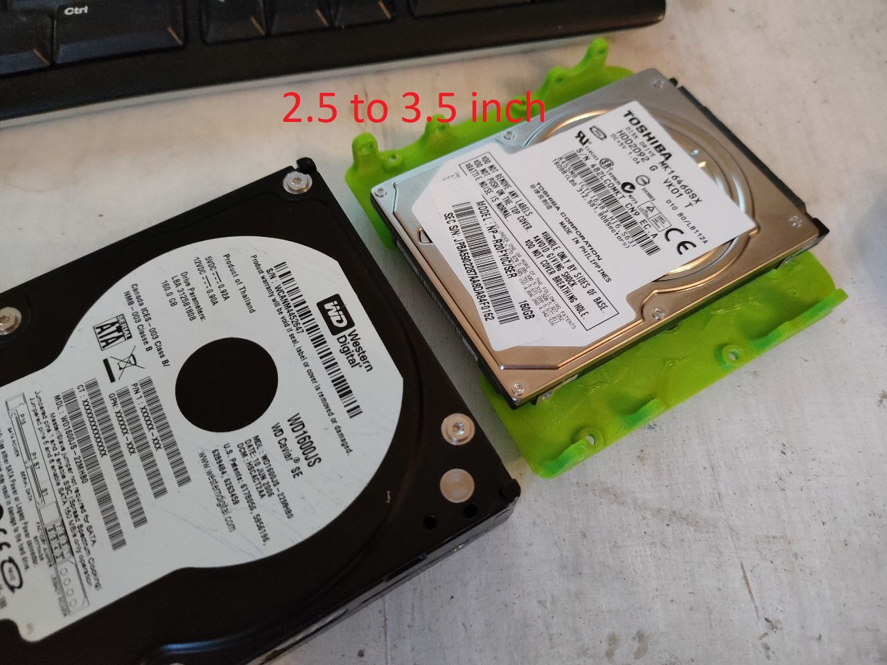 5.25 x 3.5 x 2.5 inç HDD SDD'den evrensel adaptör (Plastik Aparattır!!!)