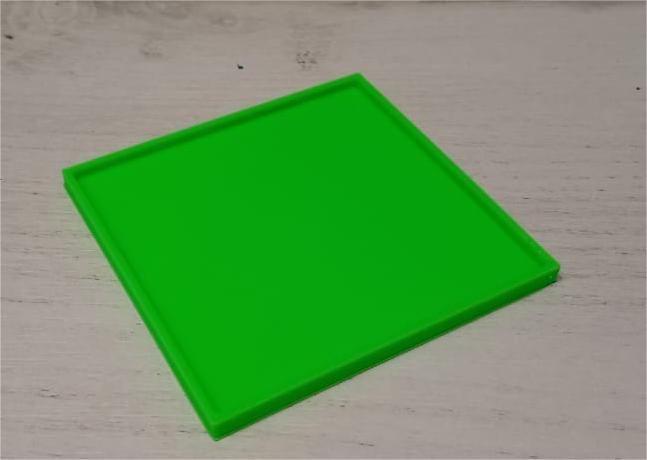 Her türlü küçük öğe için basit kutu (Plastik Aparattır!!!)
